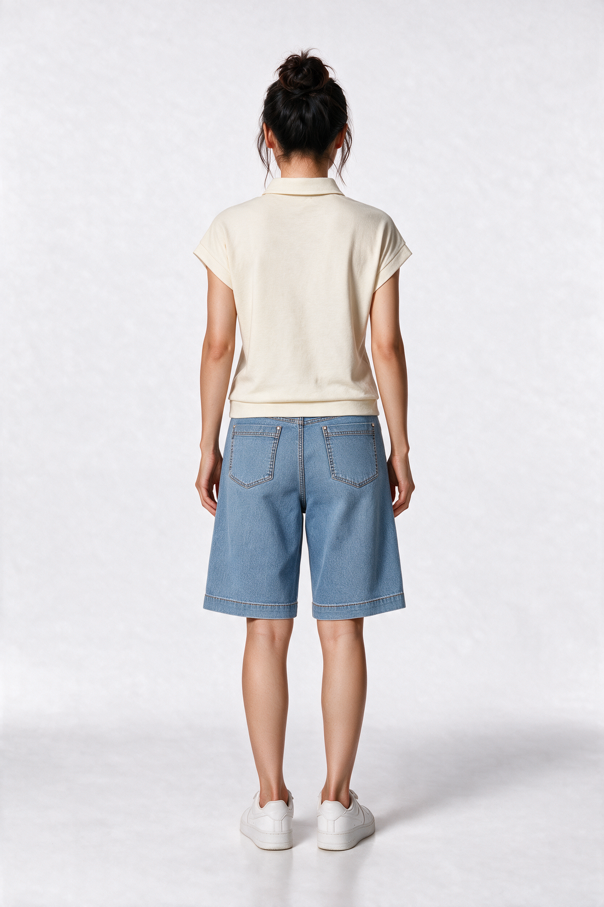 Super Comfortable Polo Tee in White