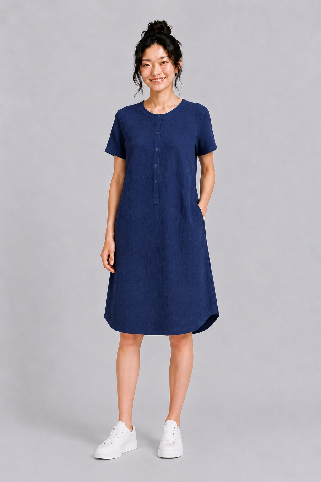 Mandarin Collar Muslin Dress in Navy
