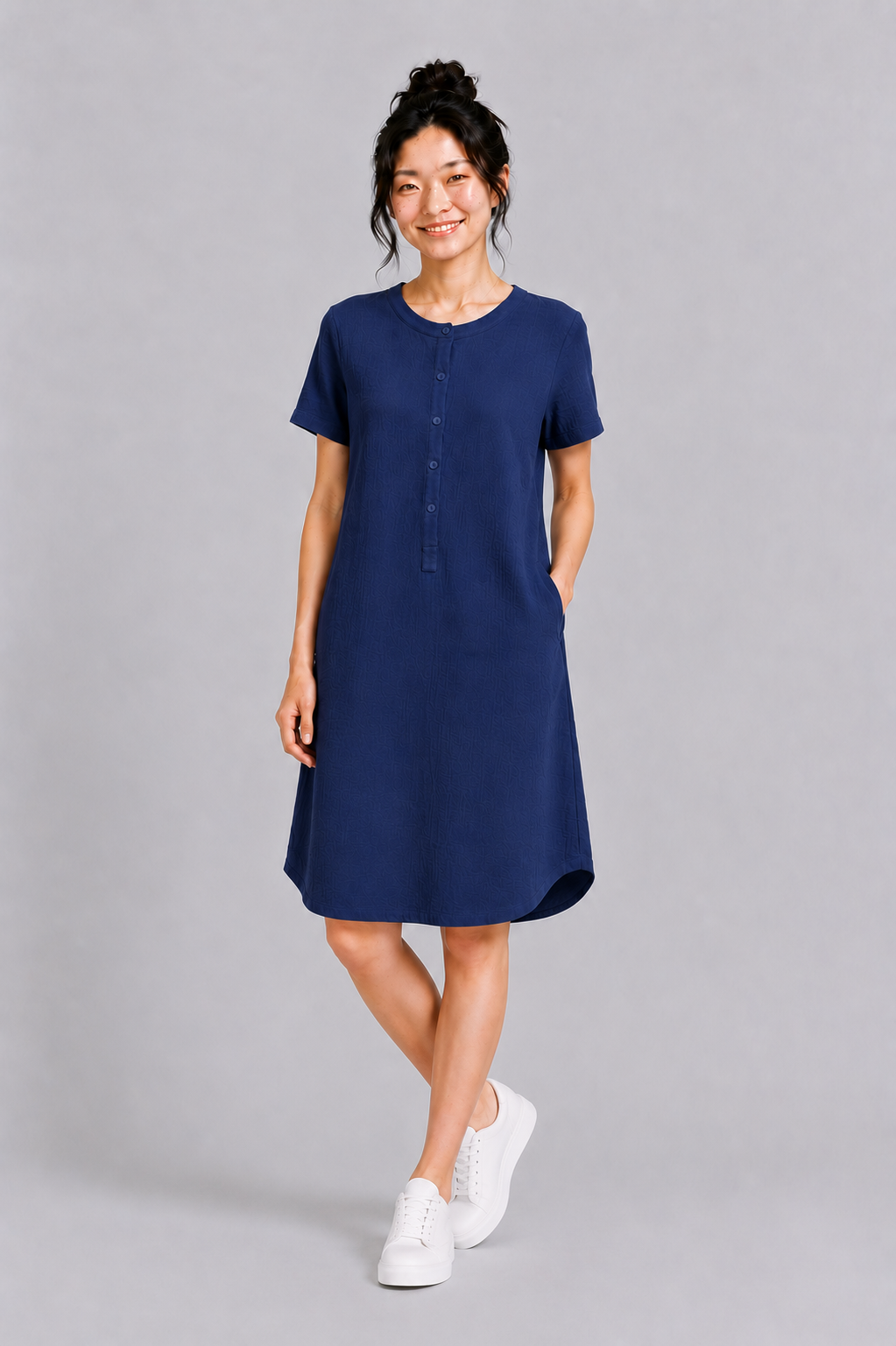 Mandarin Collar Muslin Dress in Navy