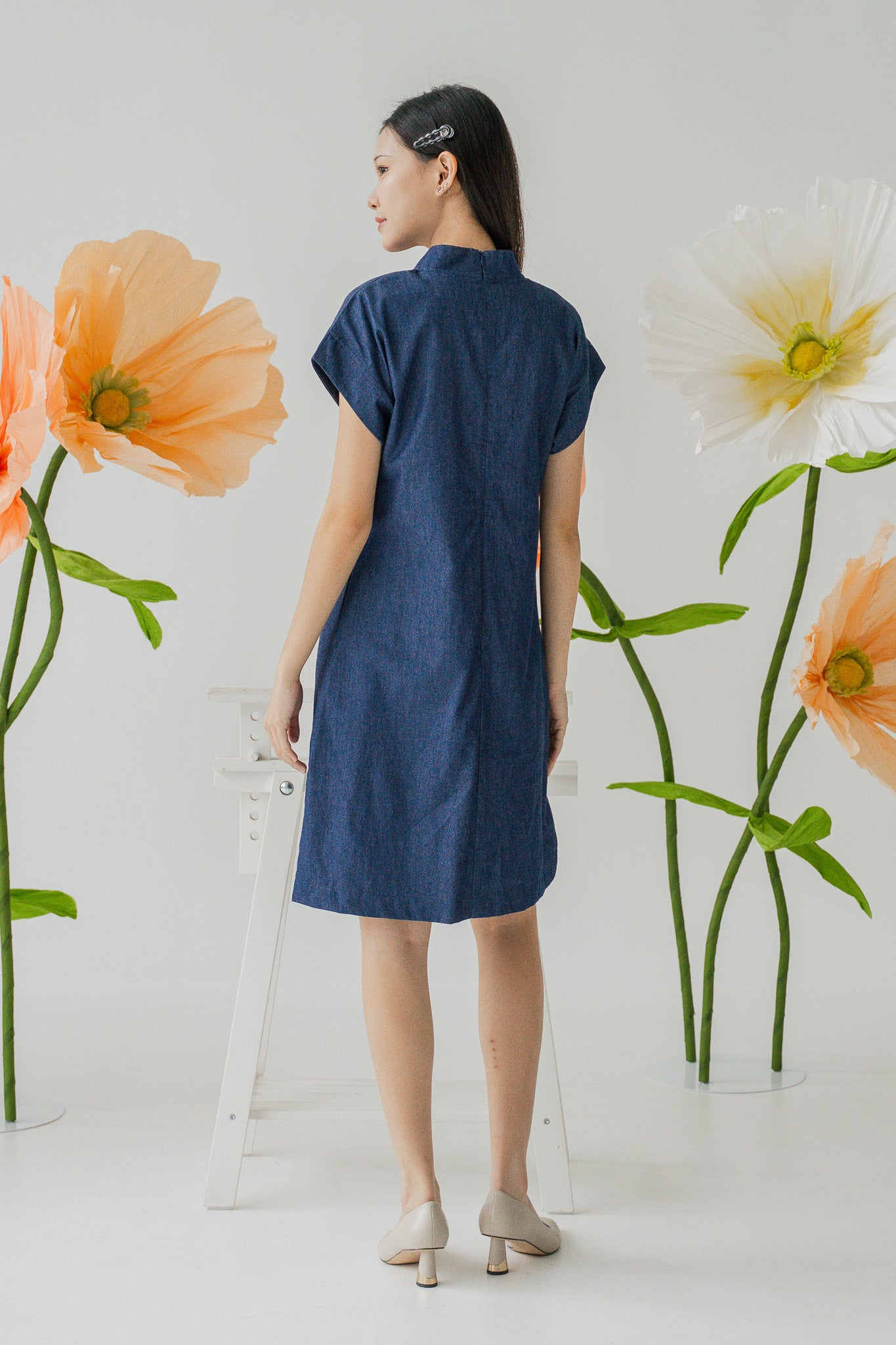 Colour Pop Denim Mandarin Shift Dress in Dark Blue