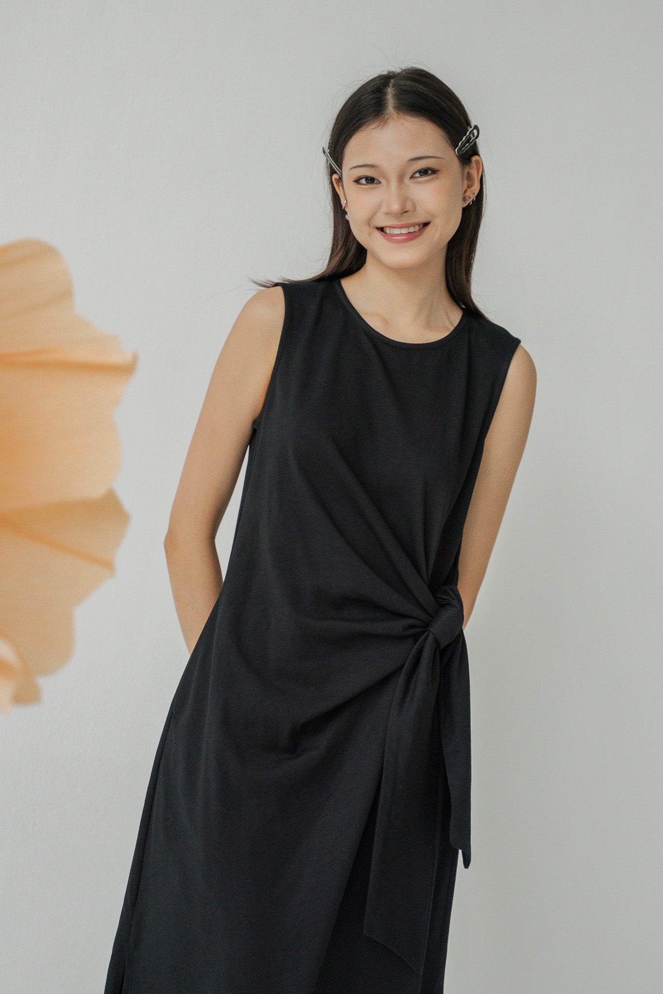 Knot Tie Sleeveless T-shirt Dress in Black