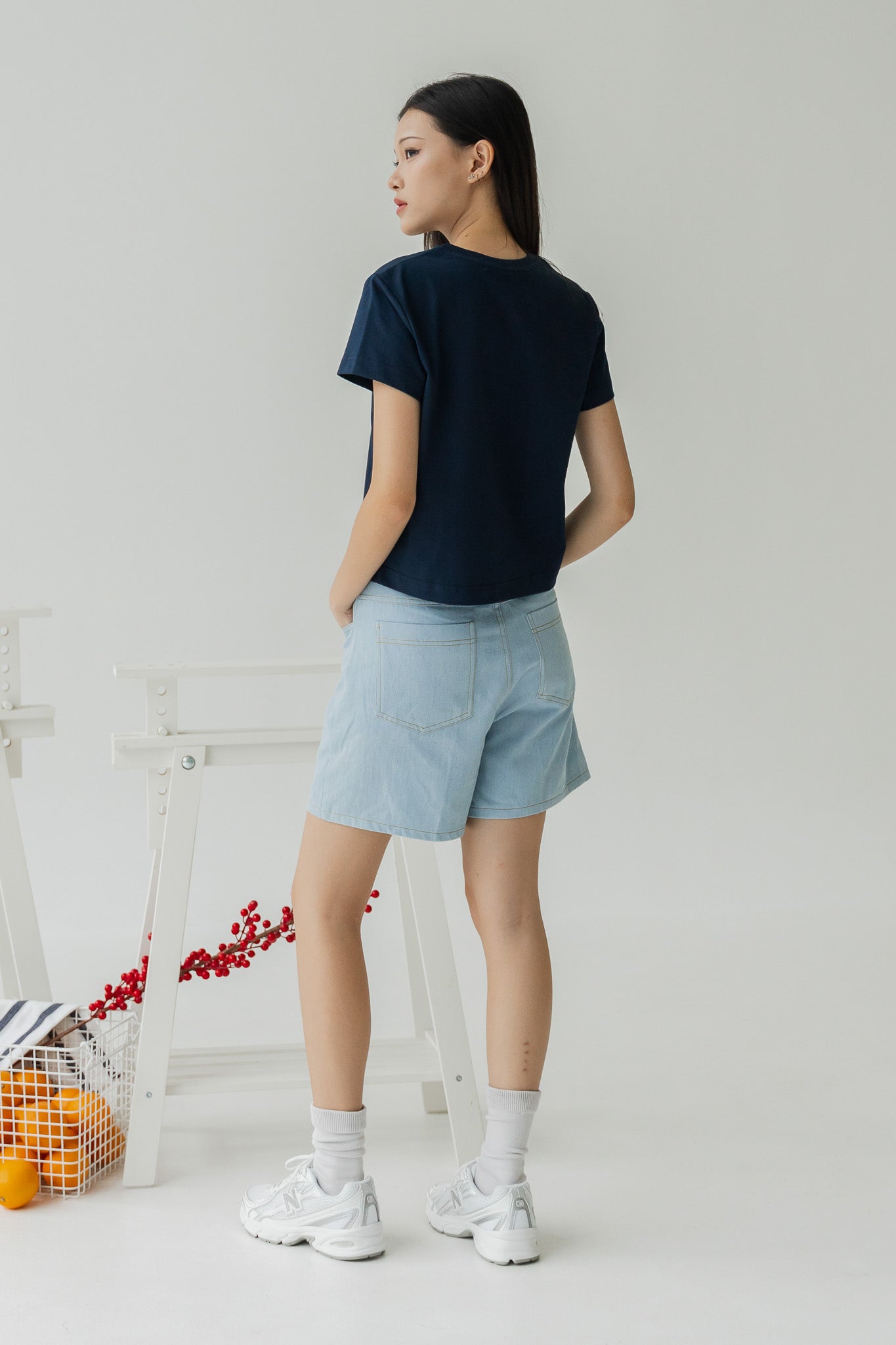Lucky Lion Women's Tee in Navy