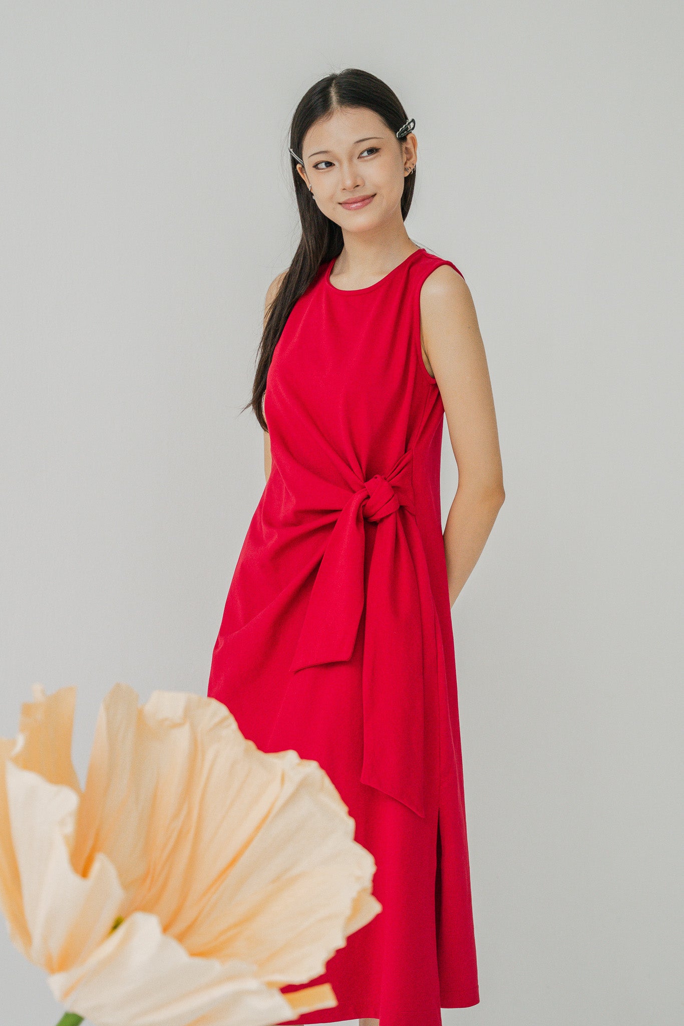 Knot Tie Sleeveless T-shirt Dress in Red