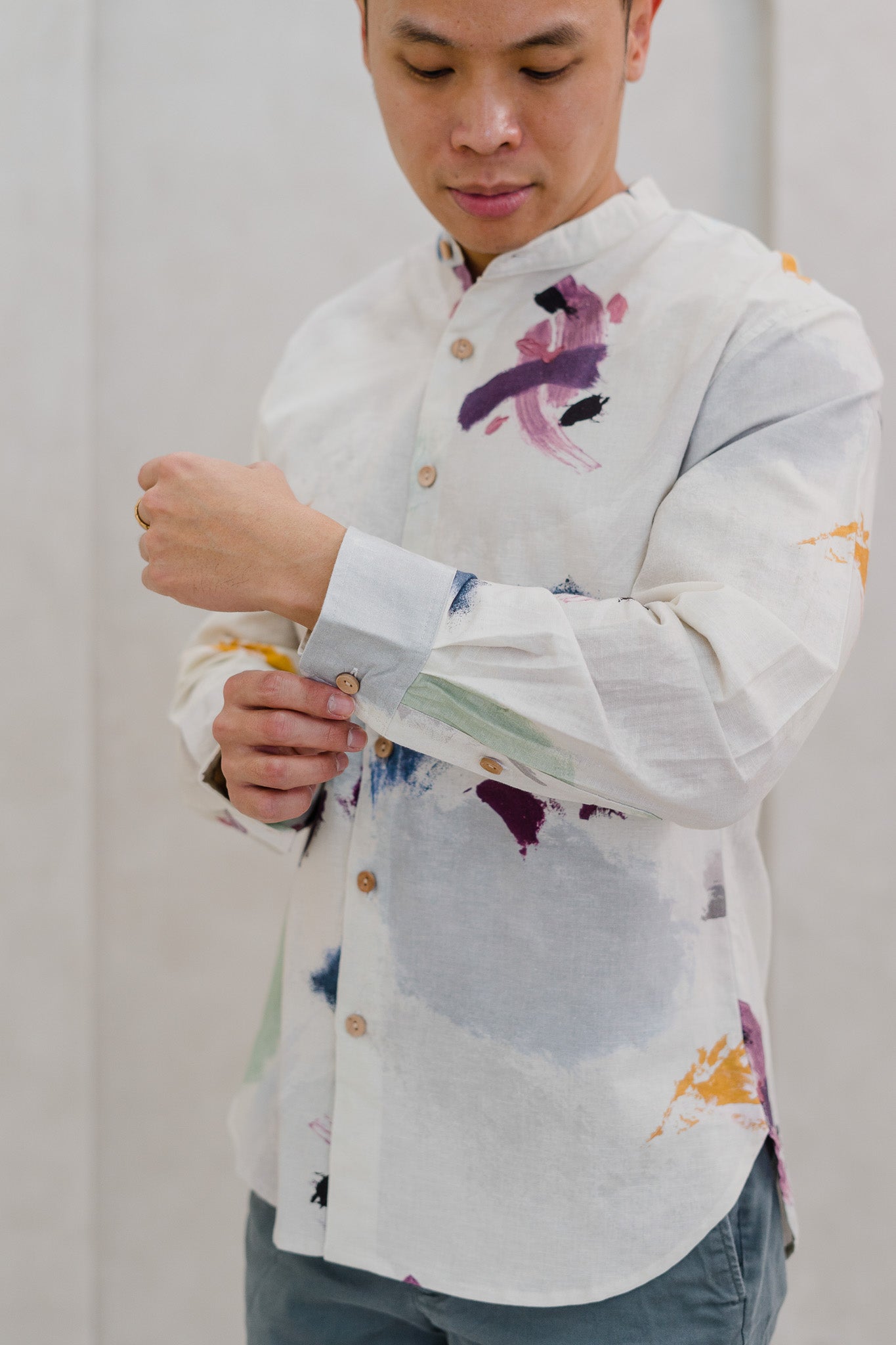 Life On A Canvas II Men's Long Sleeve Linen Shirt in Harmony