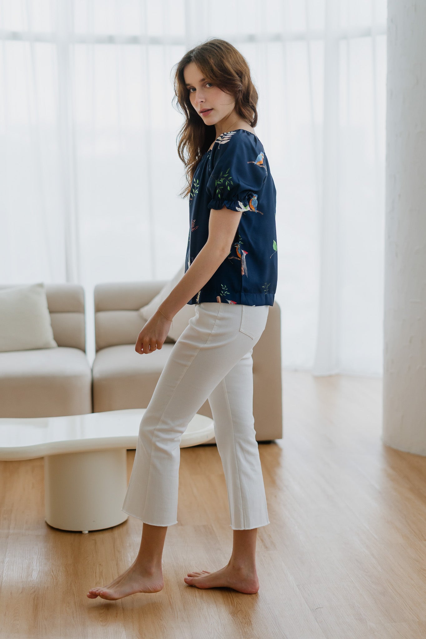 Birds Of Paradise Sleeved Blouse in Heron