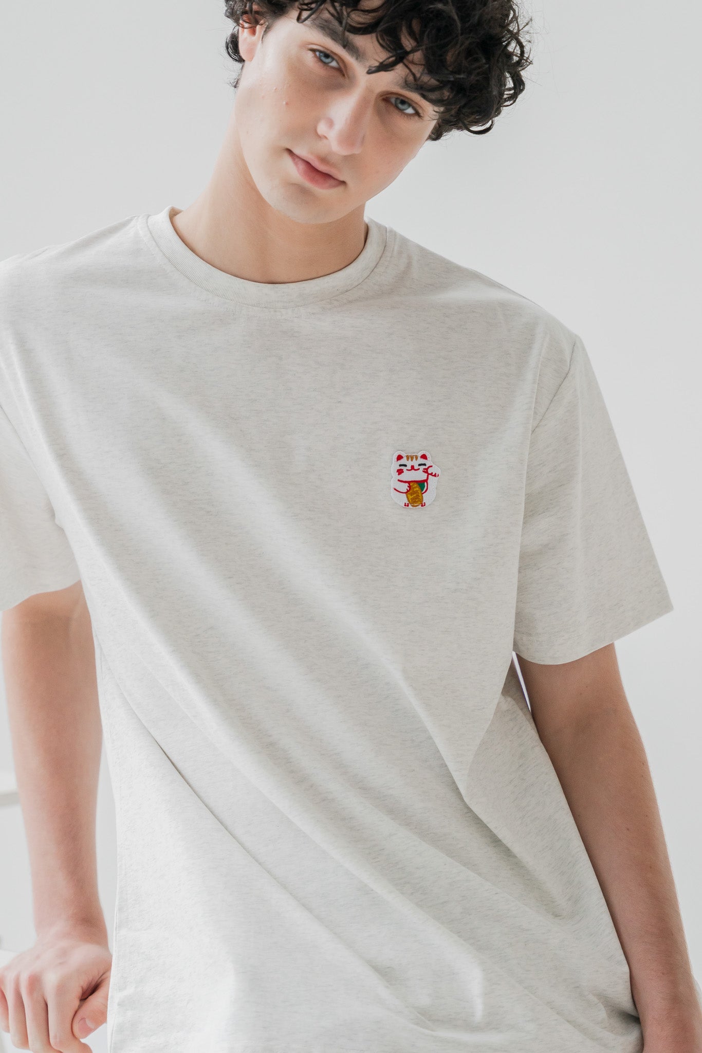 Fortune Cat Men's Tee in Light Gray