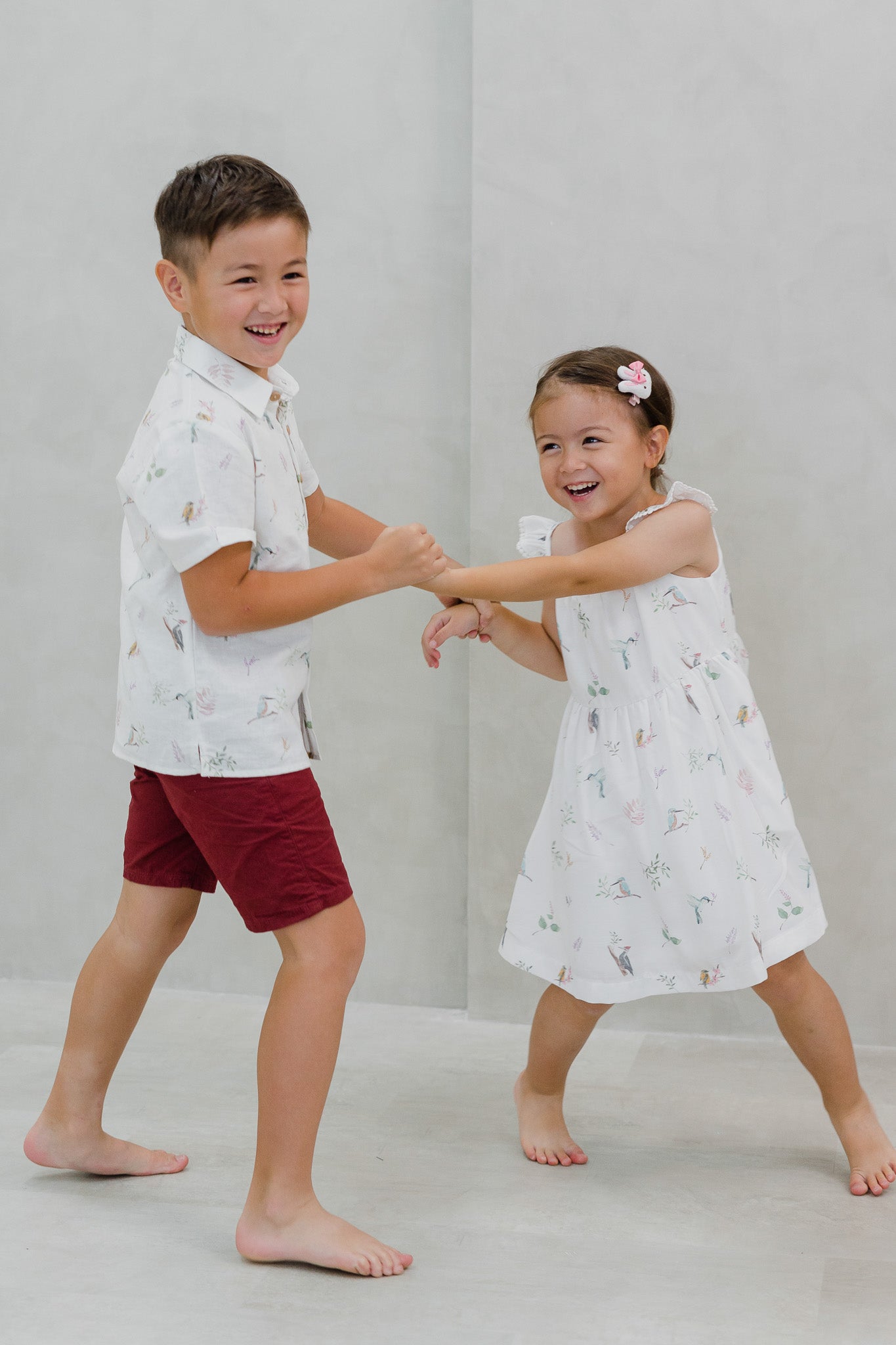 Birds Of Paradise Kid's Linen Shirt in Dove