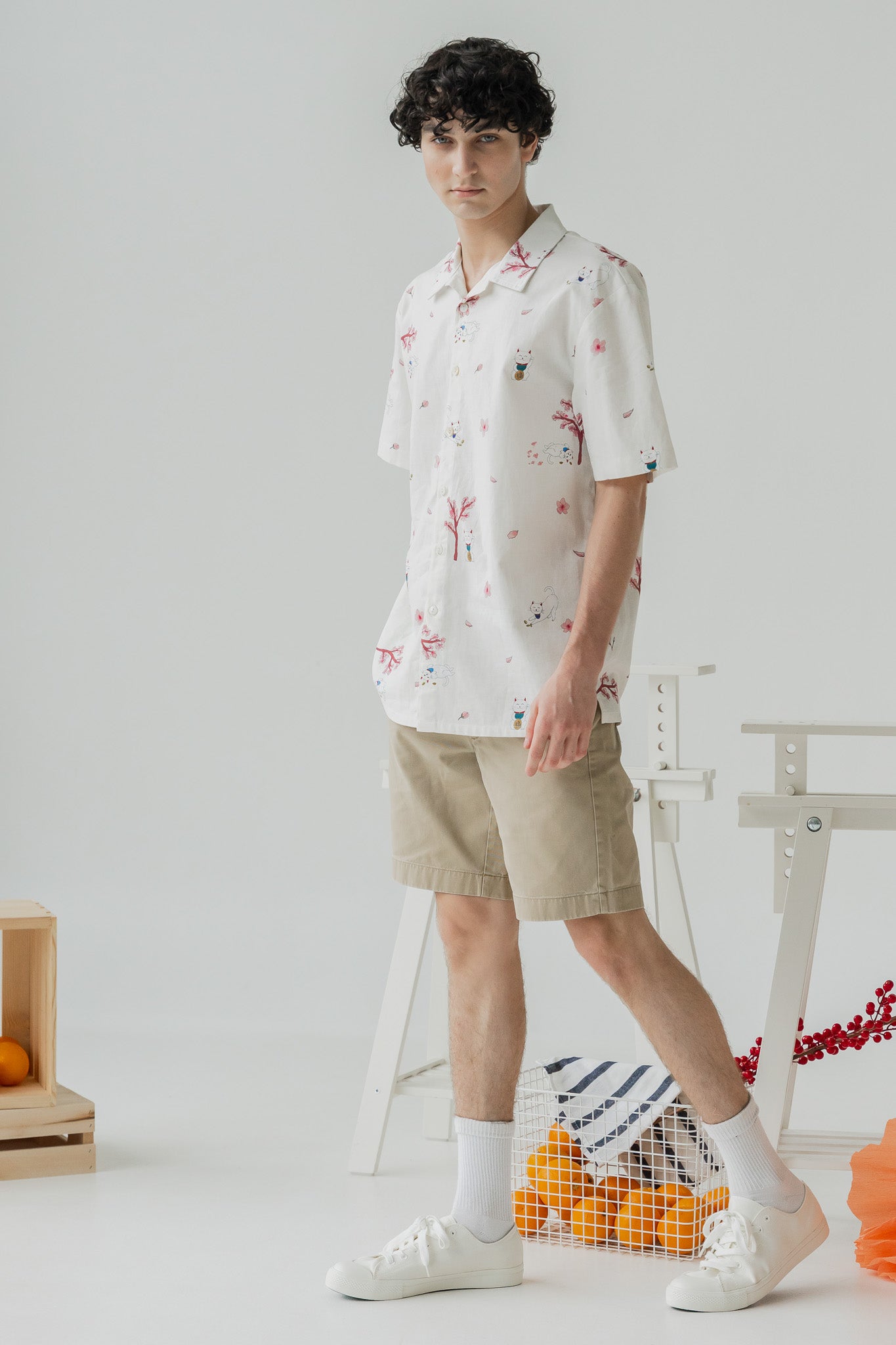 Fortune in Bloom Men's Linen Shirt in Shiro