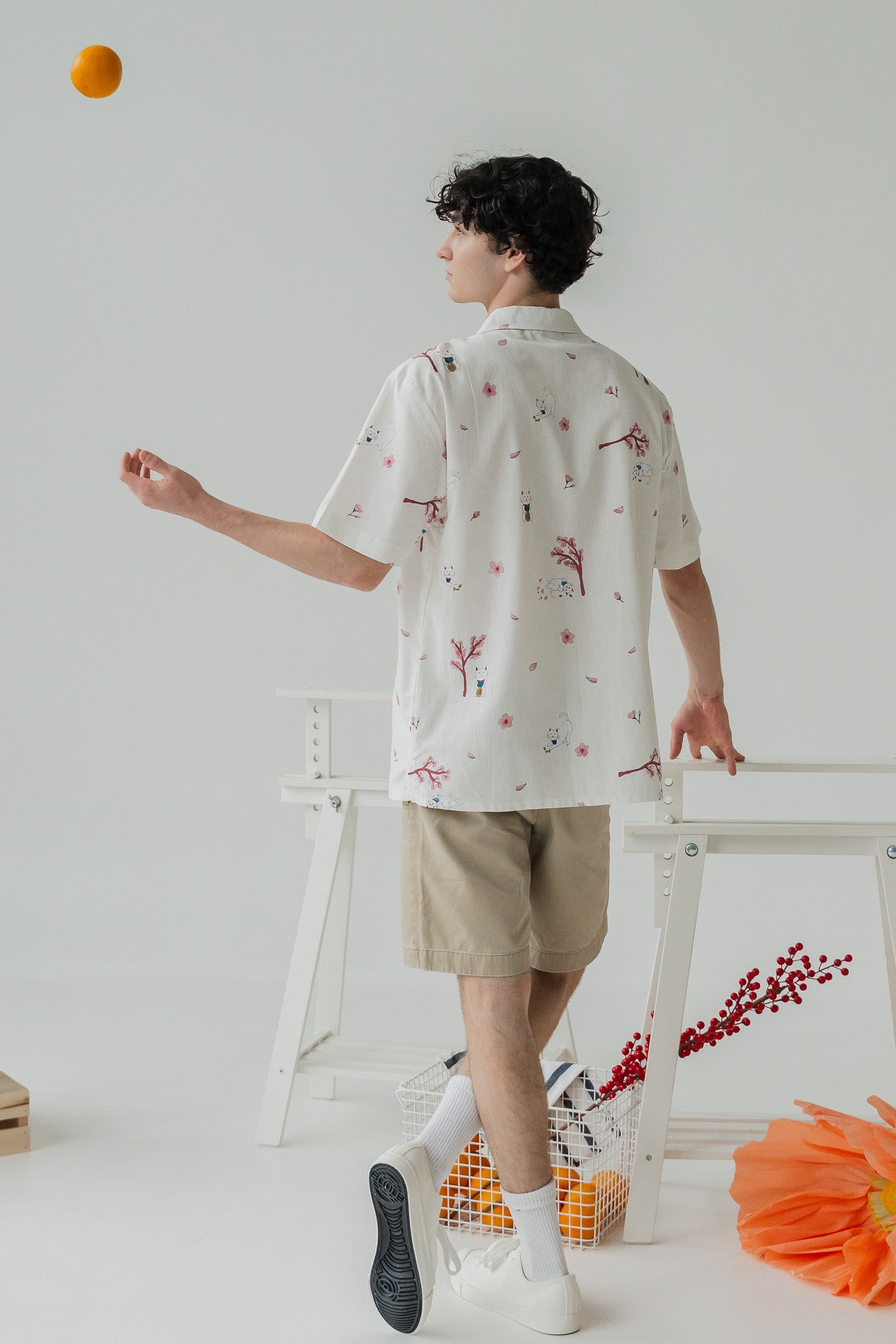 Fortune in Bloom Men's Linen Shirt in Shiro