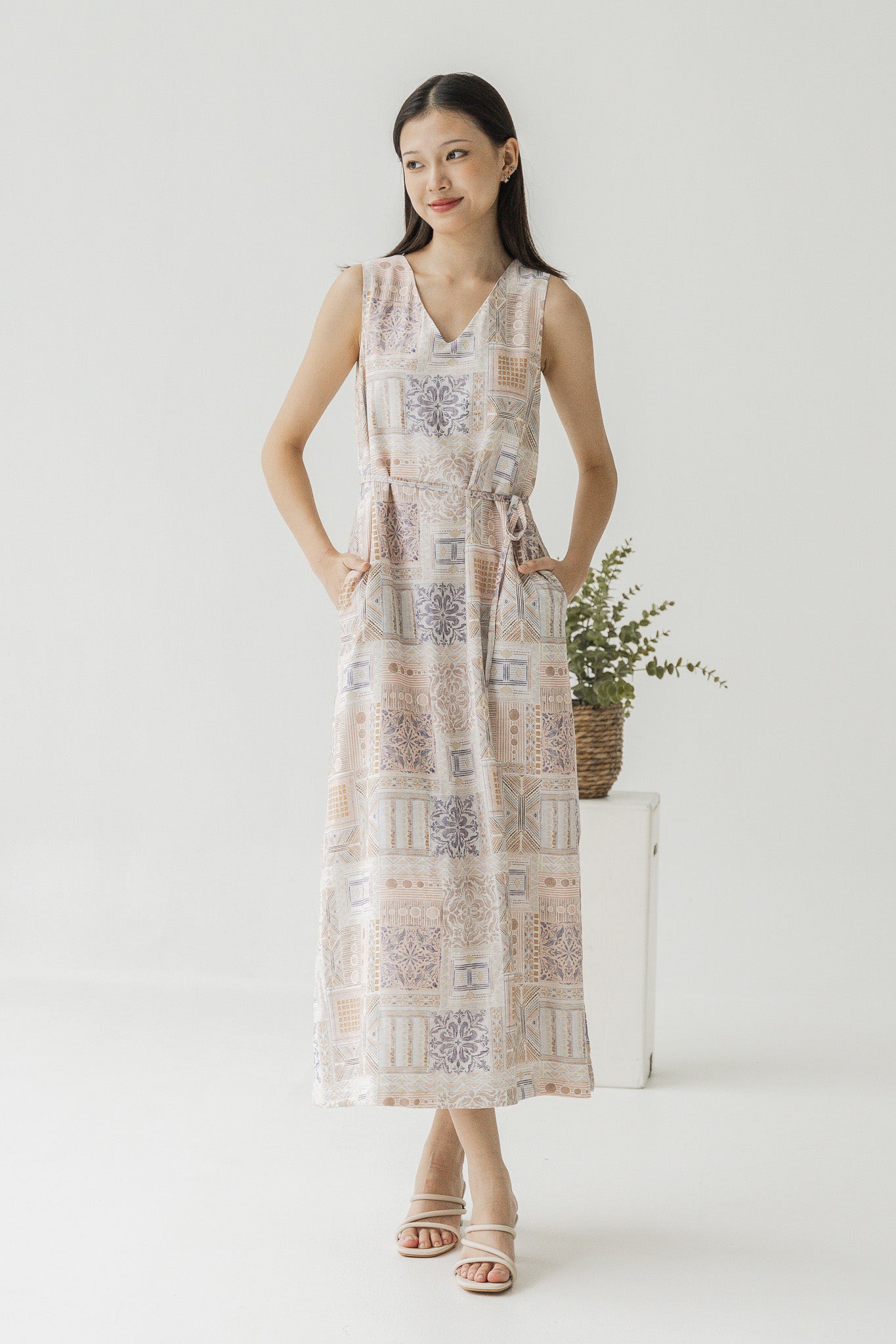 Ayra Printed Two-way Midaxi Dress in Pink