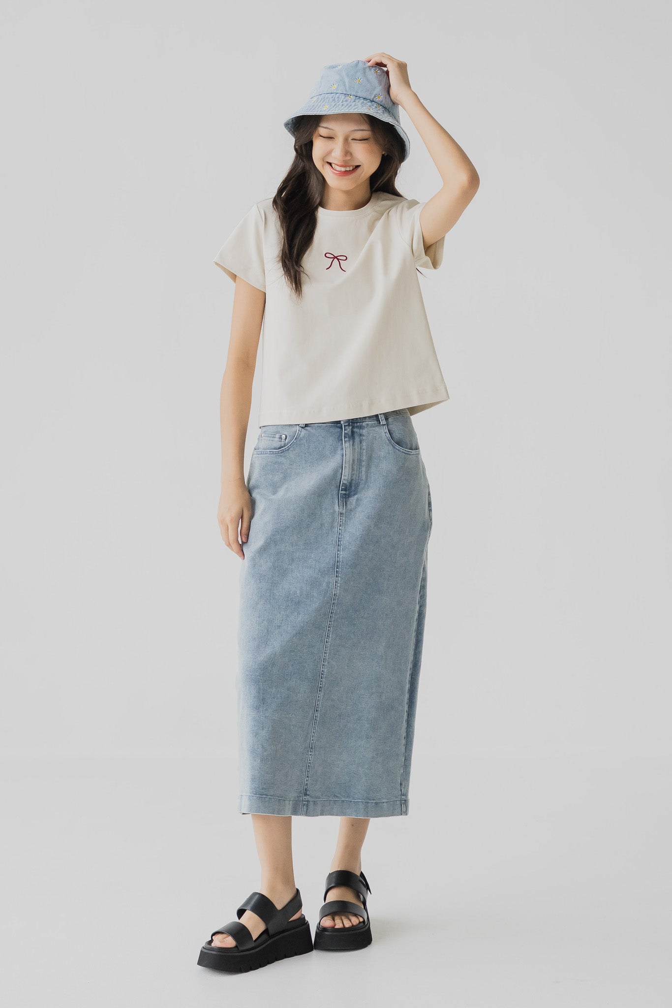 Floral Denim Hat in Light Wash