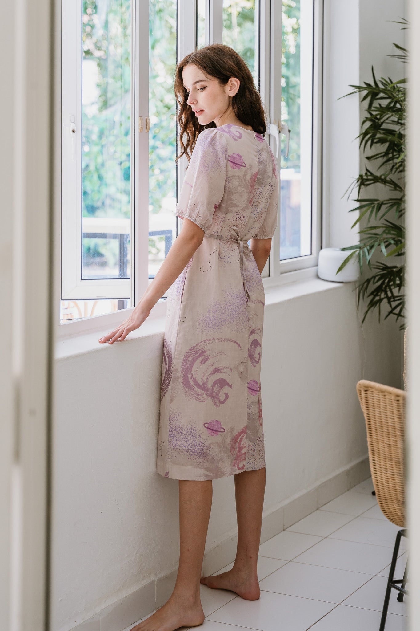 Constellations Sleeved Midi Linen Dress in Aurora