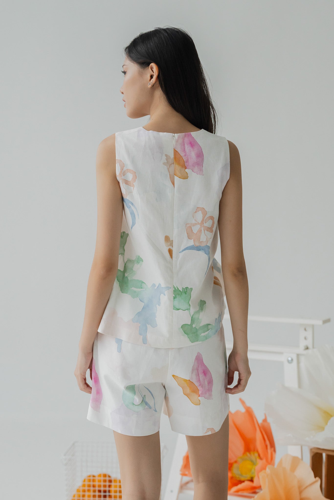 Garden of Eden Knot Tie Linen Blouse