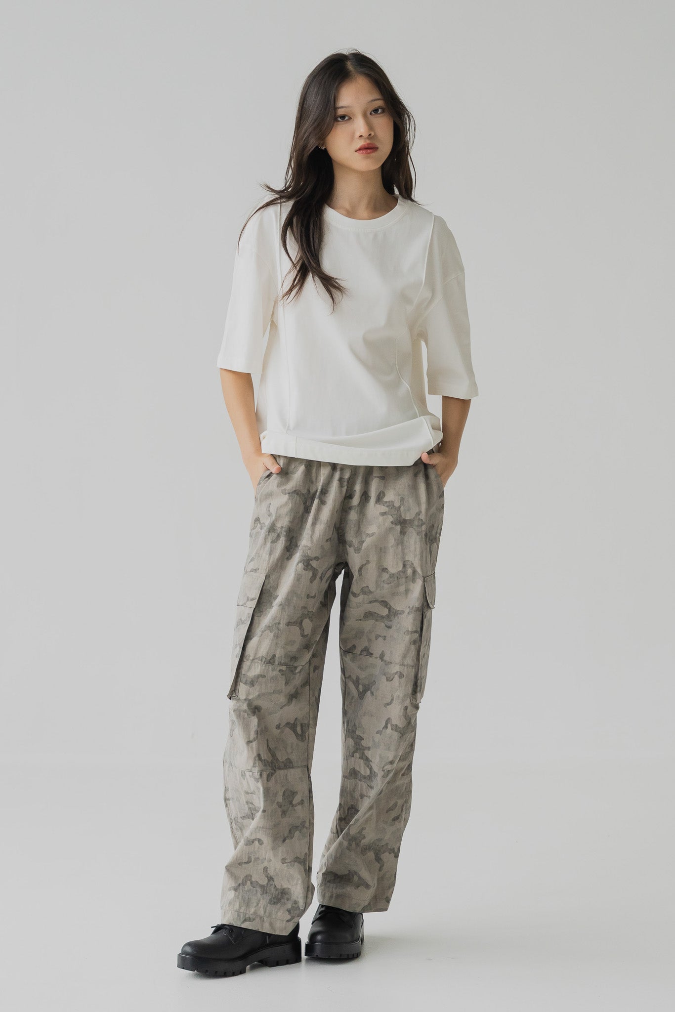 Camo Utility Pants in Gray
