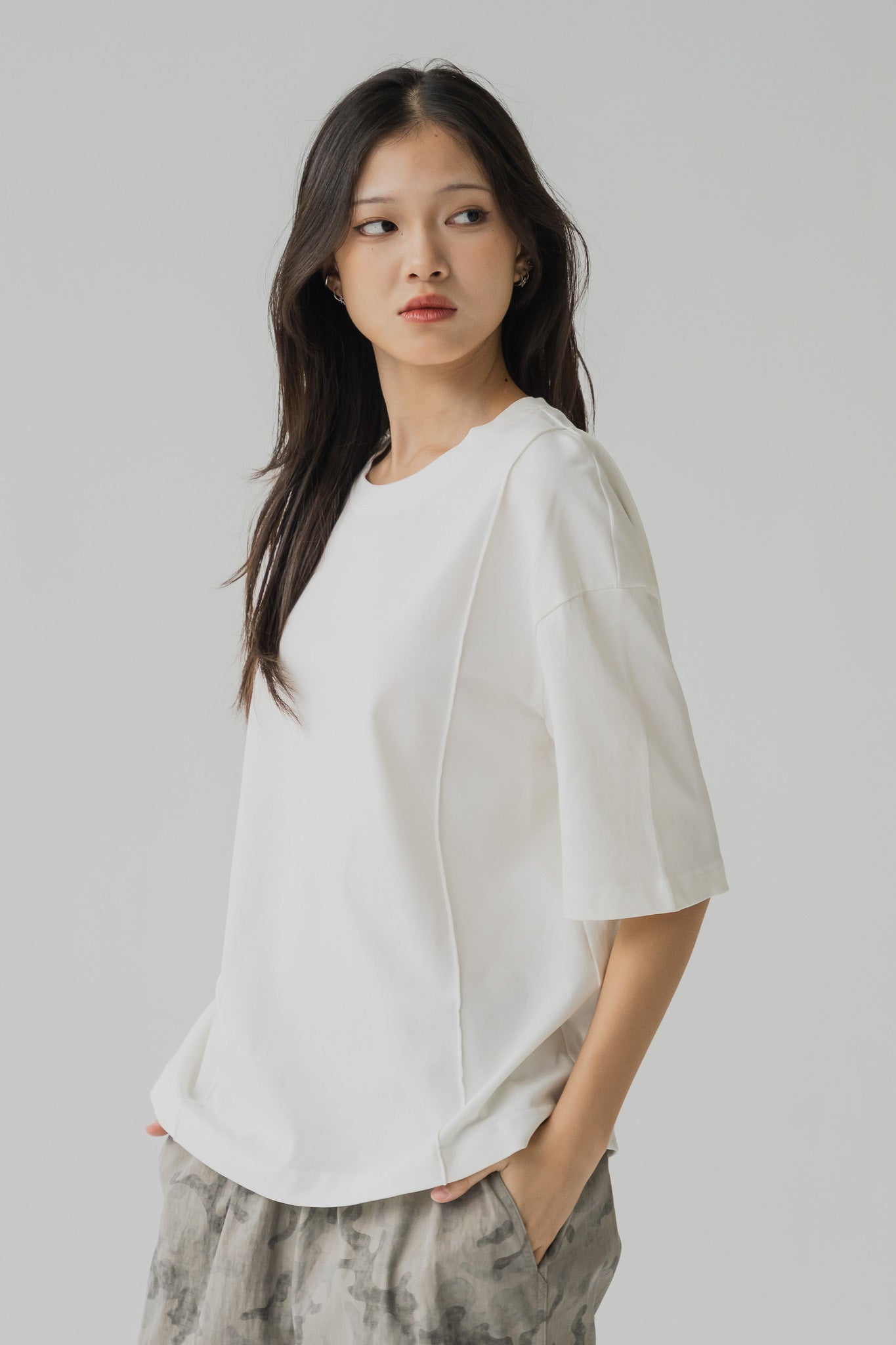 Piping Detail Loosefit Tee in White