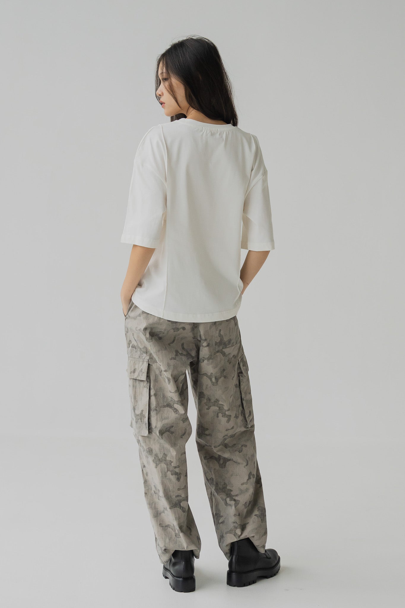 Piping Detail Loosefit Tee in White