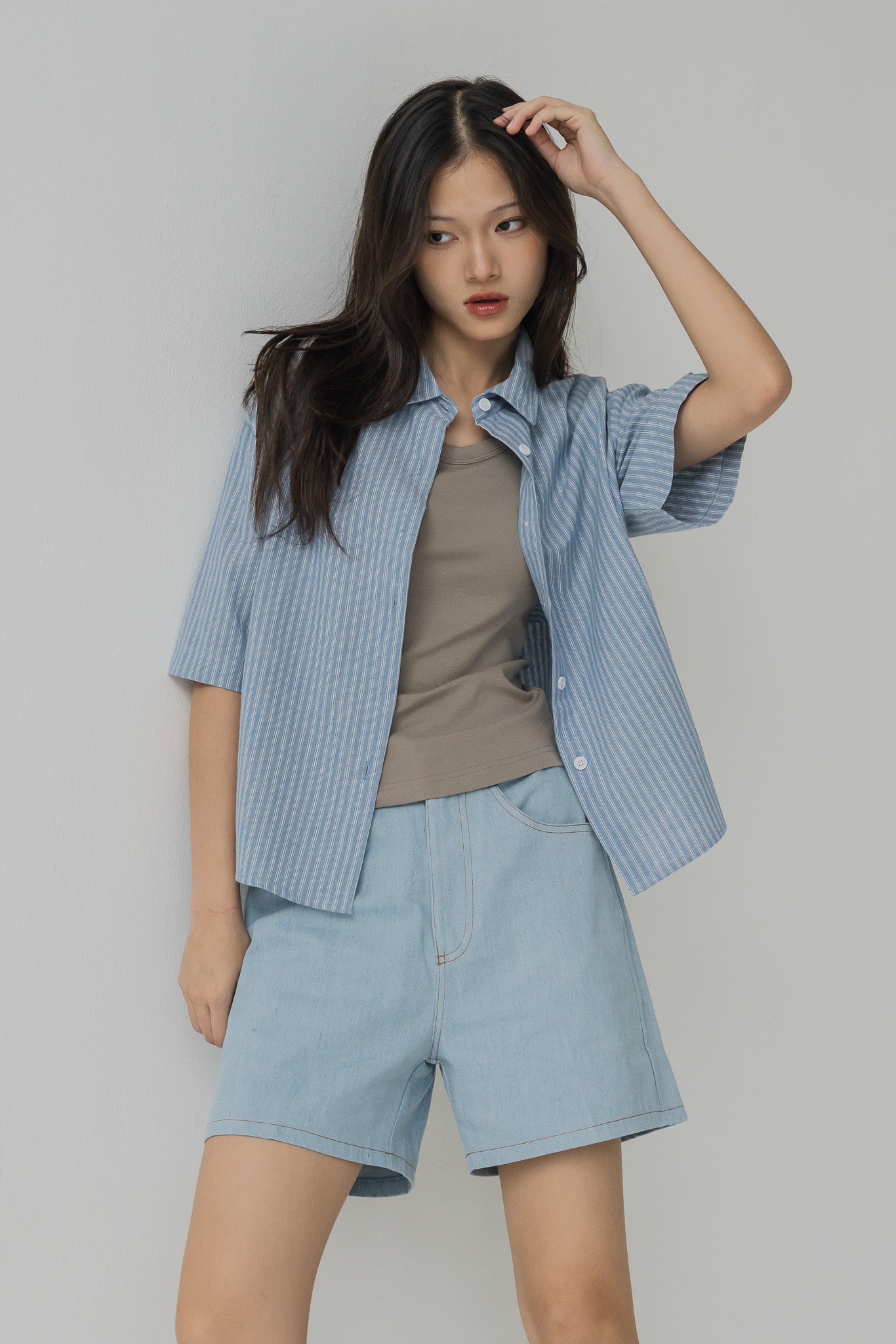 Off-duty Linen Striped Shirt in Blue