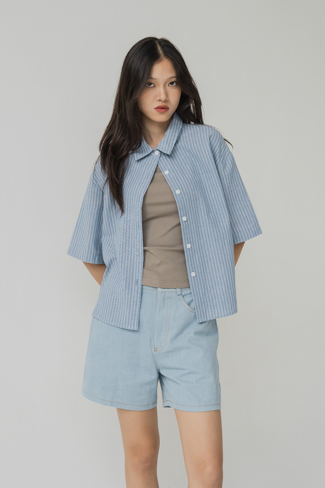 Off-duty Linen Striped Shirt in Blue