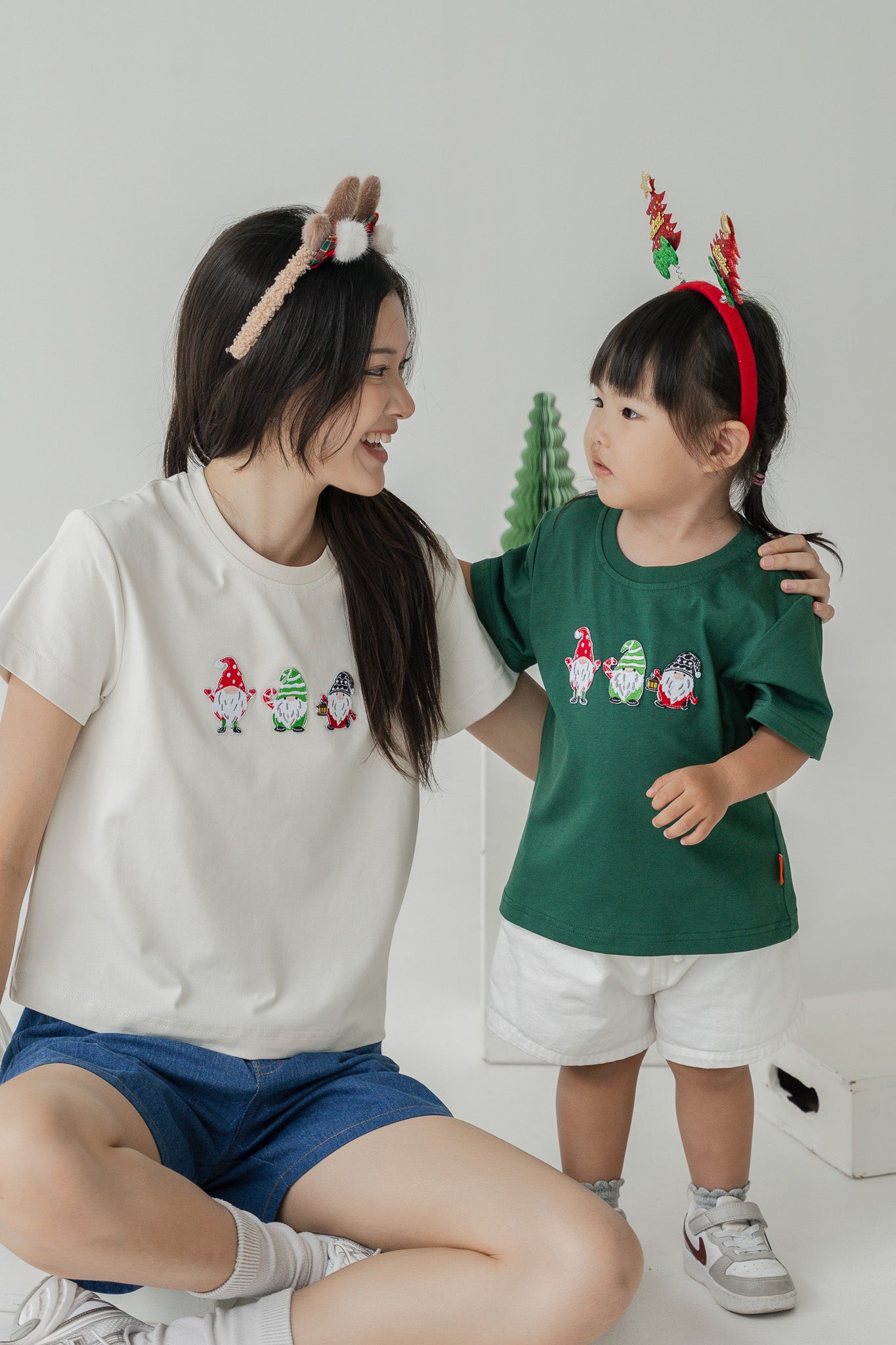 Holly Jolly Kid's Tee in Green