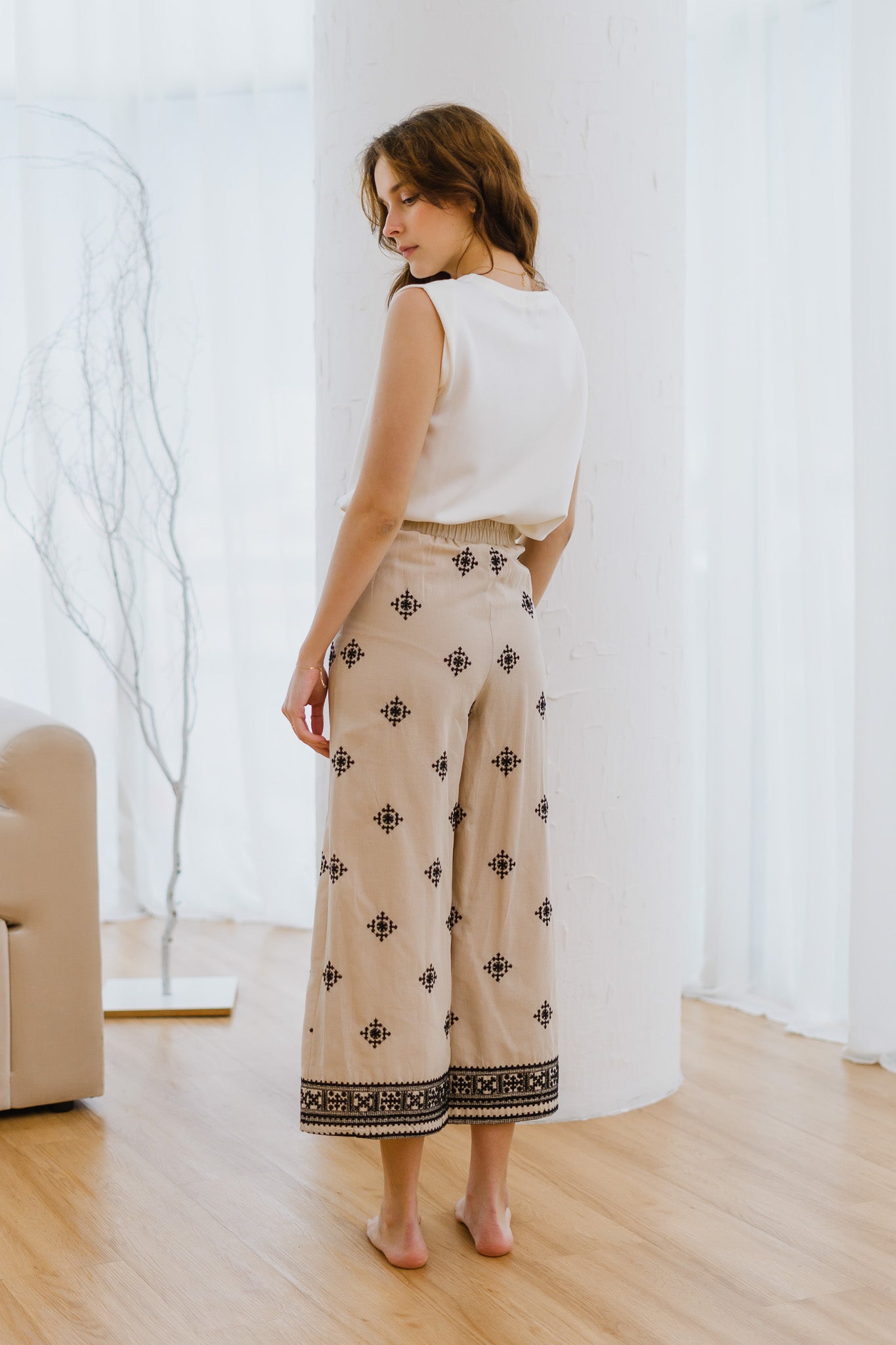 Mirador Aztec Embroidery Linen Pants in Beige