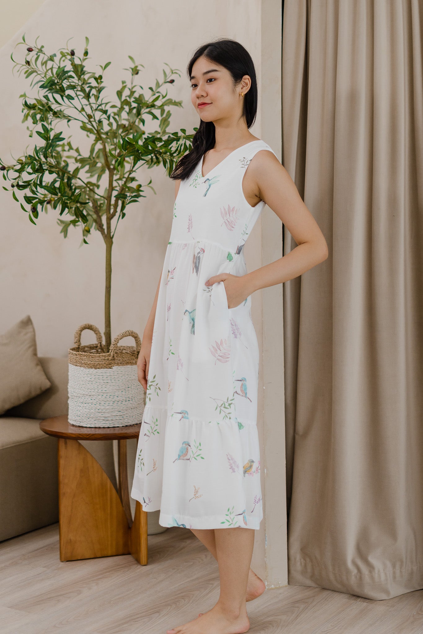 Birds of Paradise Tiered Midaxi Dress in Dove