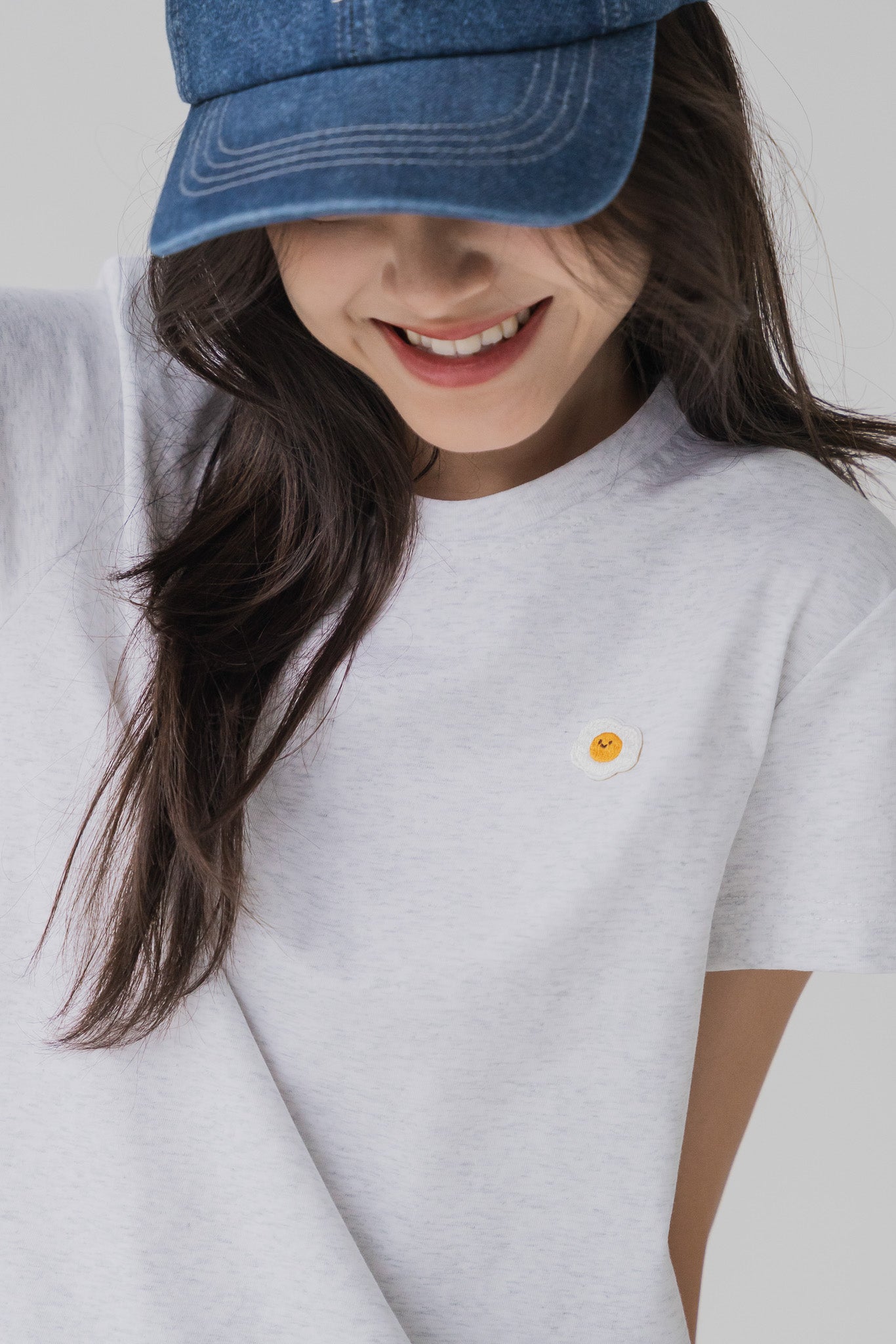 Sunny Side Up Tee in Light Gray