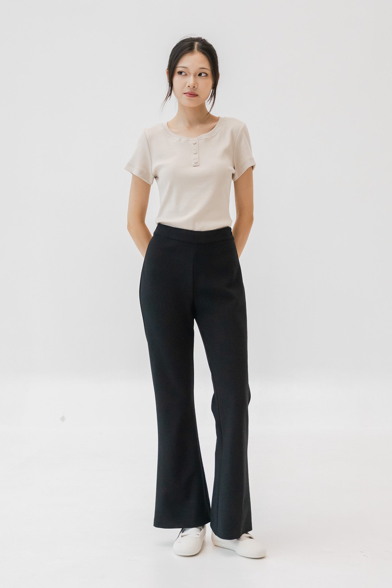 Cleo Bell Cut Formal Pants in Black