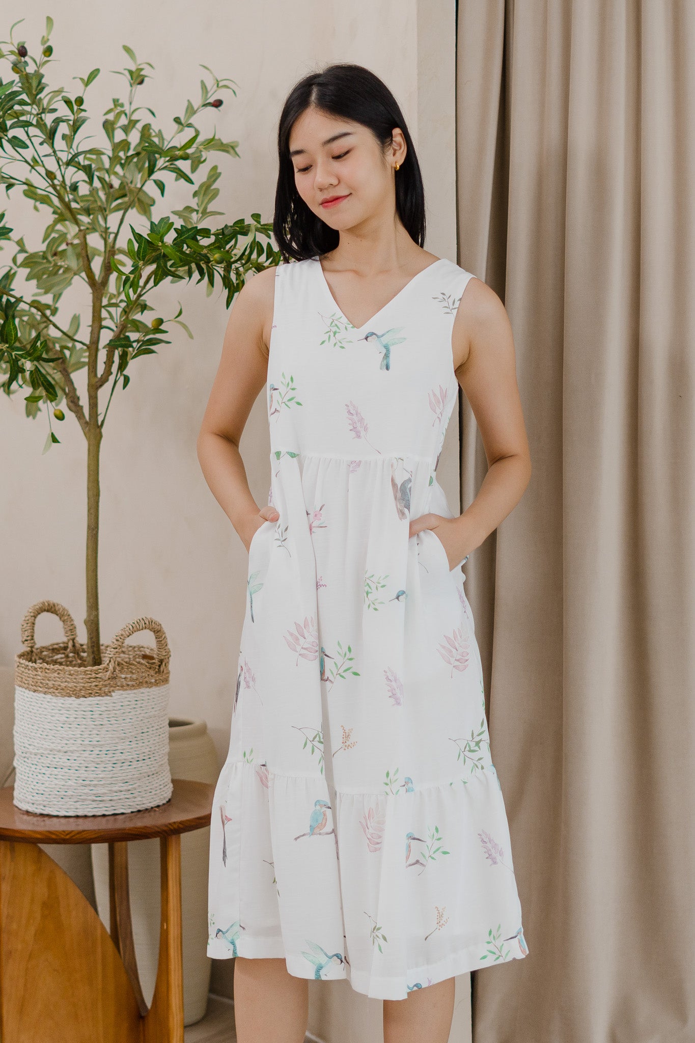 Birds of Paradise Tiered Midaxi Dress in Dove