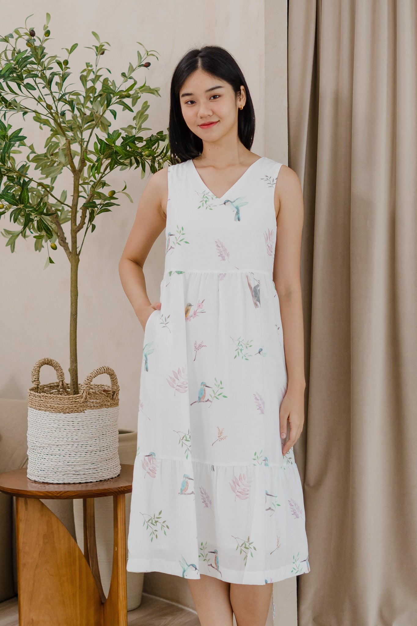 Birds of Paradise Tiered Midaxi Dress in Dove