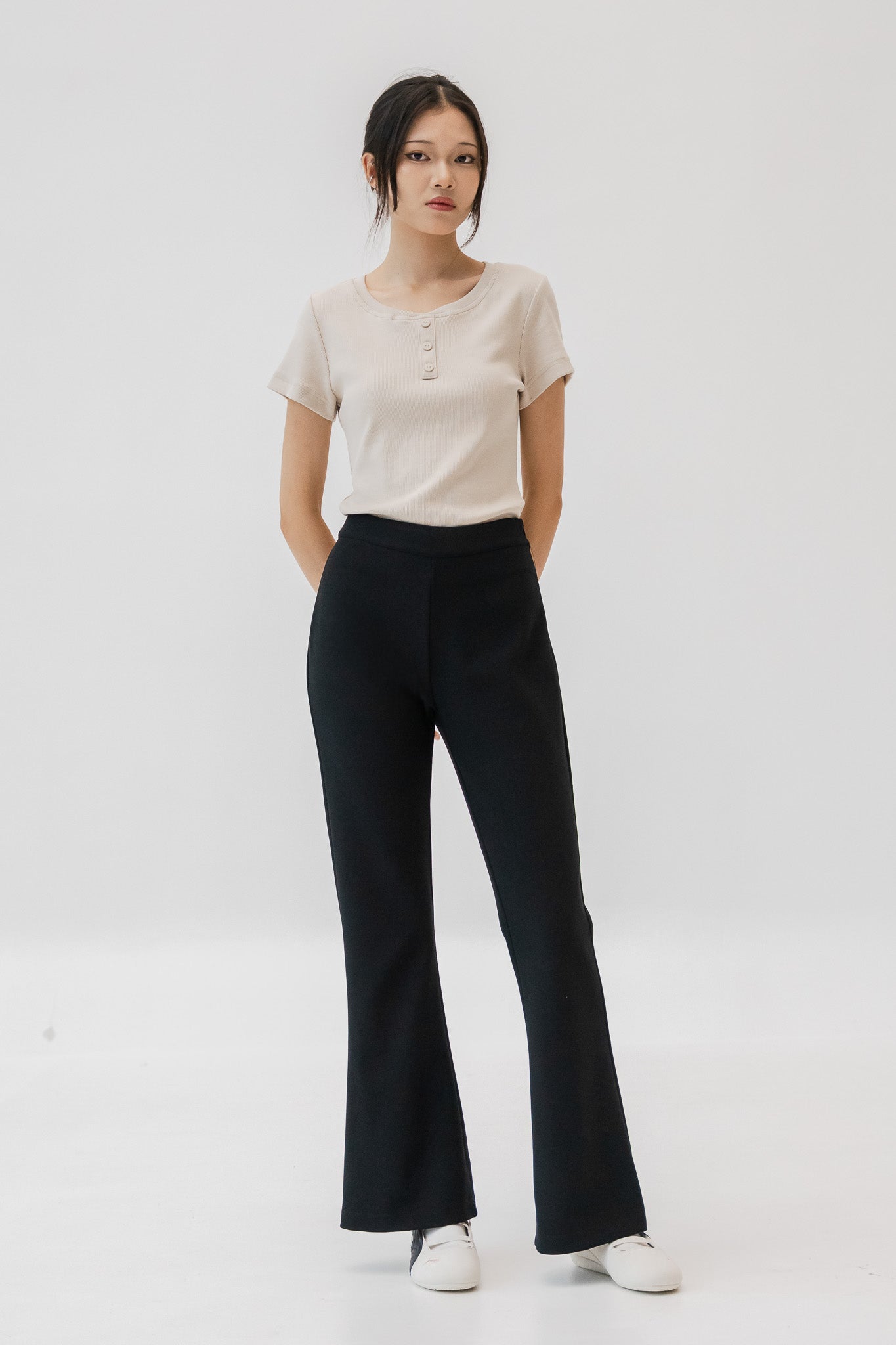 Cleo Bell Cut Formal Pants in Black
