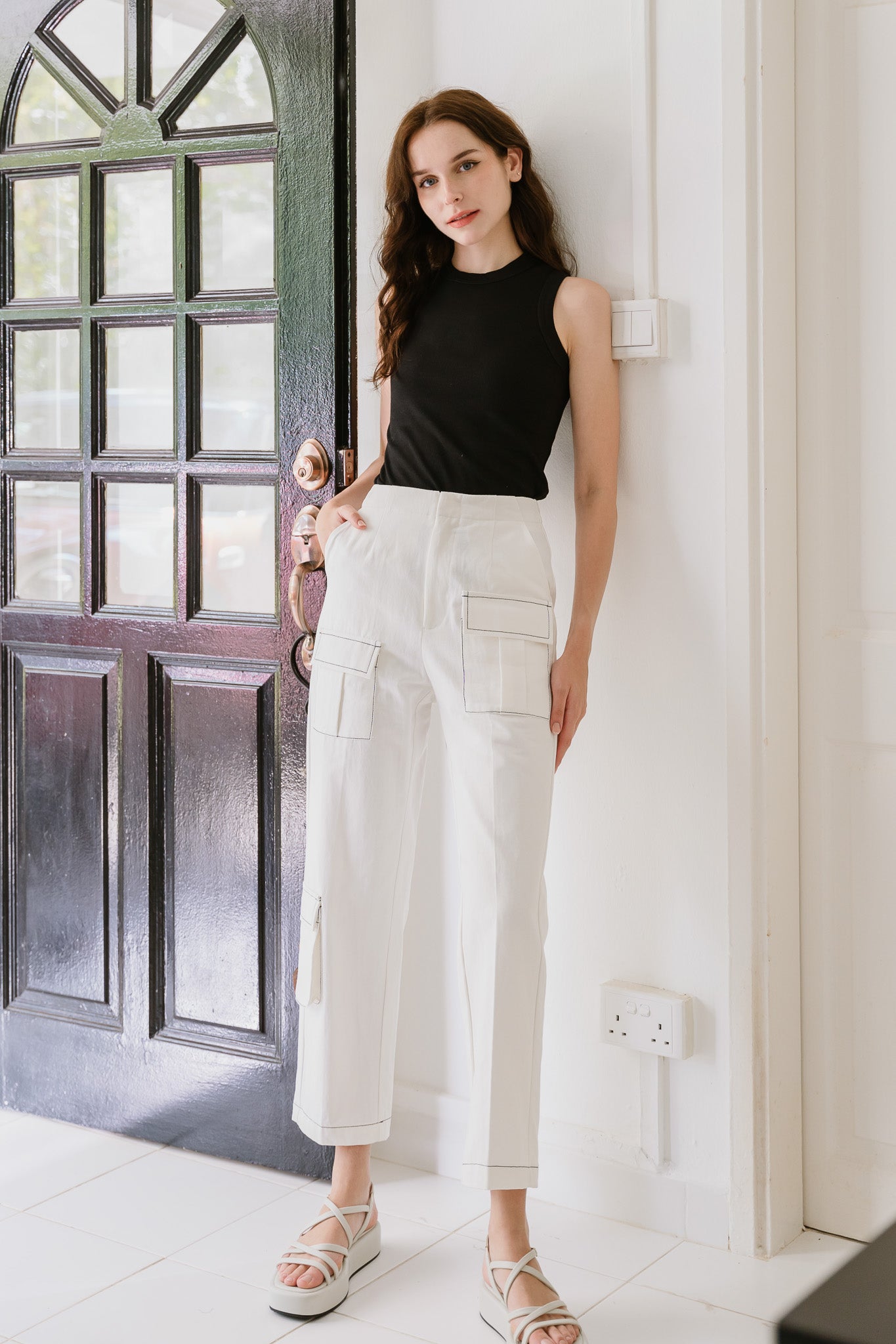 Max Contrast Stitch Cargo Pants in White [ONLINE ONLY]