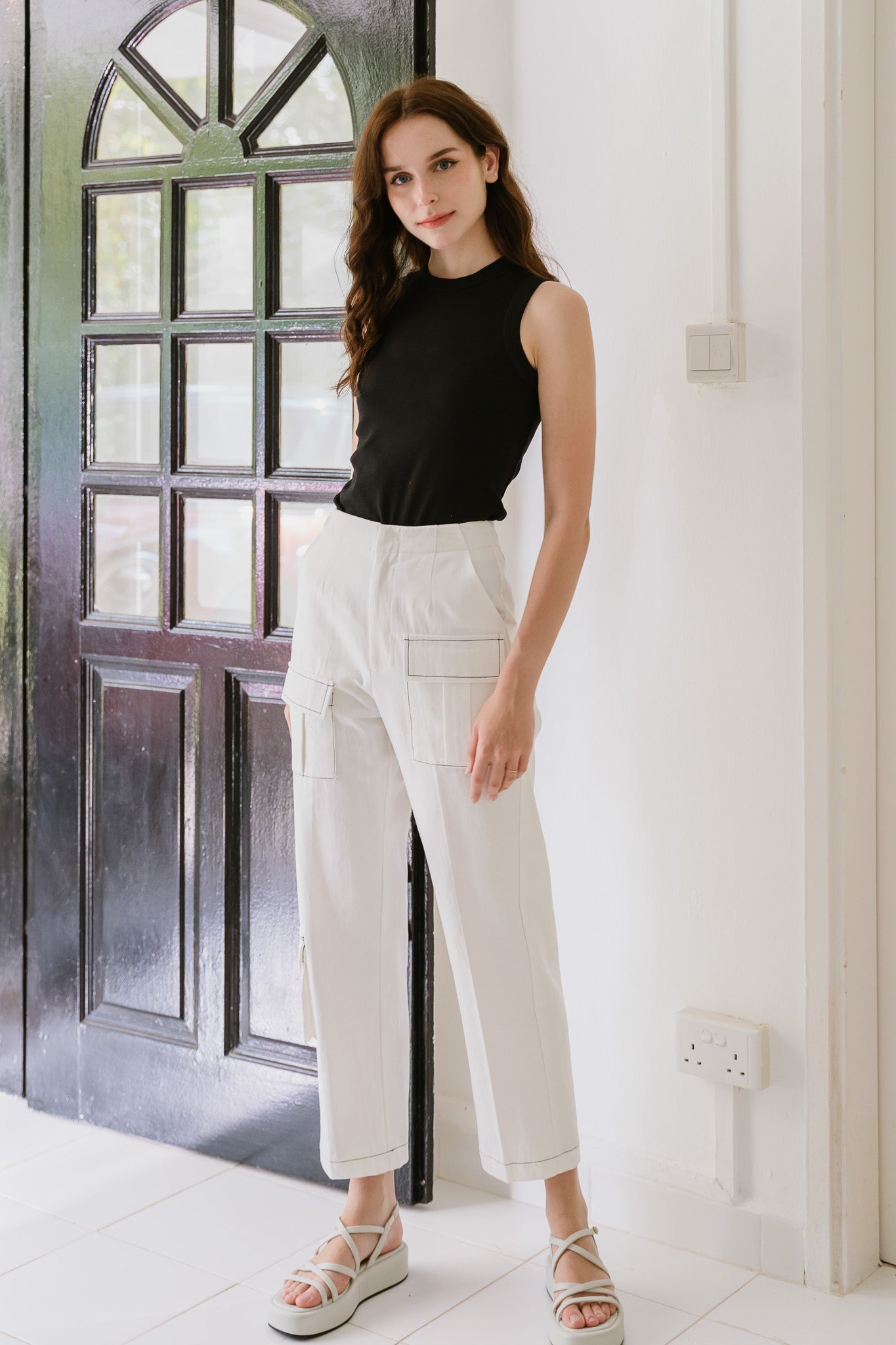 Max Contrast Stitch Cargo Pants in White [ONLINE ONLY]