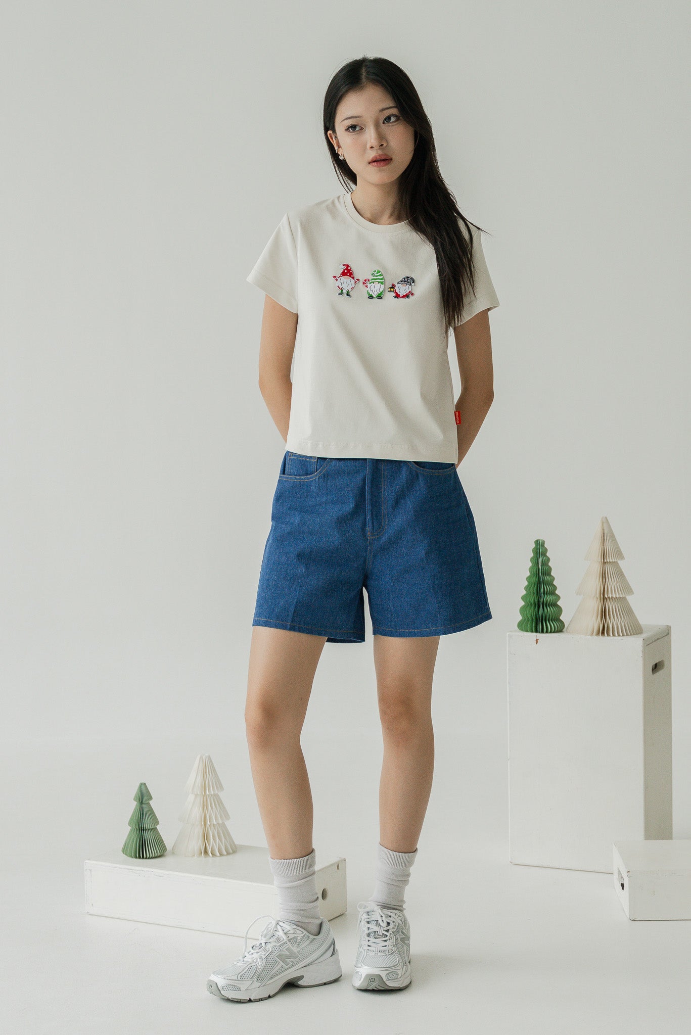 Holly Jolly Women's Tee in Cream