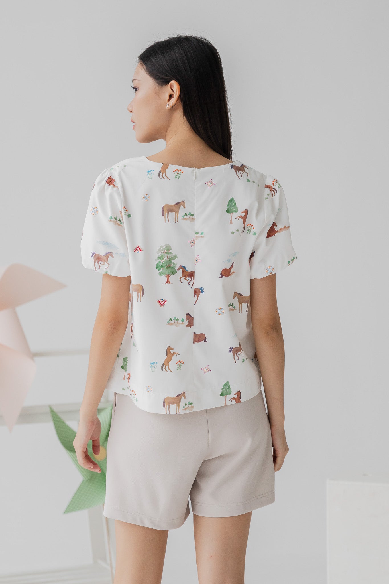 Fields of Gold Sleeved Blouse in Bloom