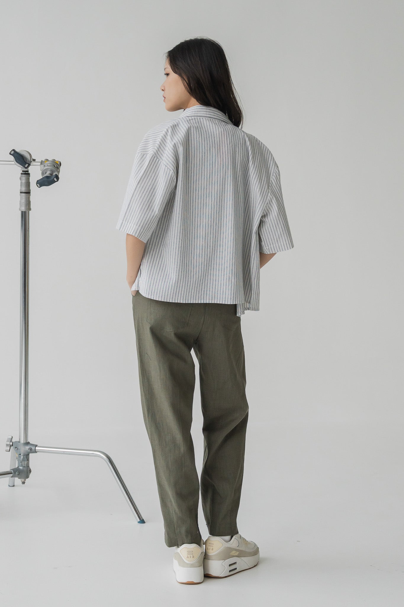 Off-duty Linen Striped Shirt in White