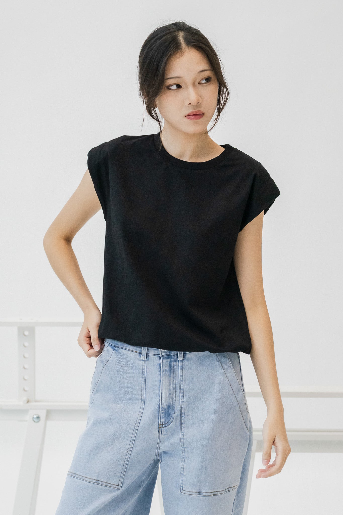 Oversized Muscle Tee in Black