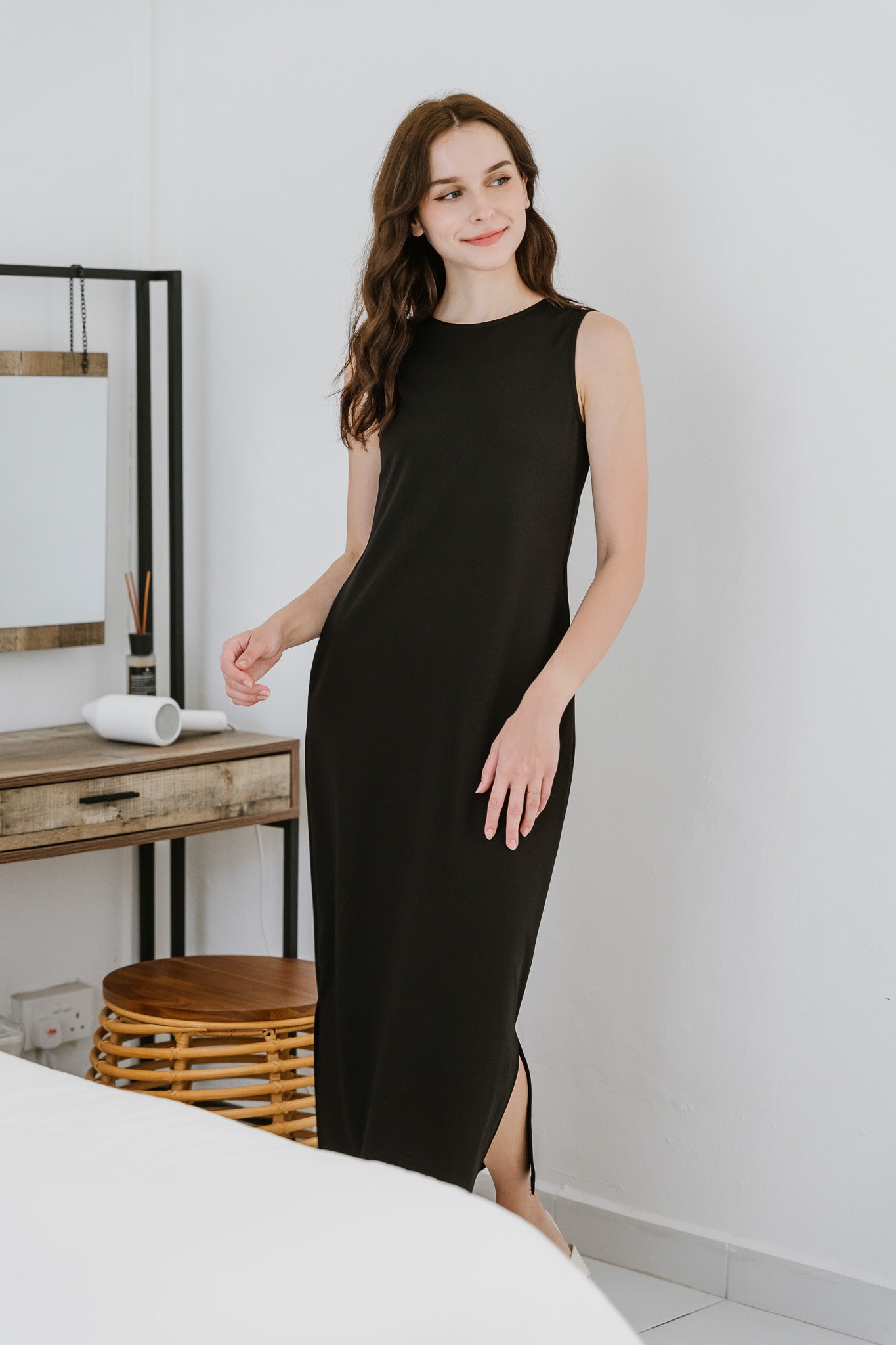 Zola Knot Detail Maxi Dress in Black