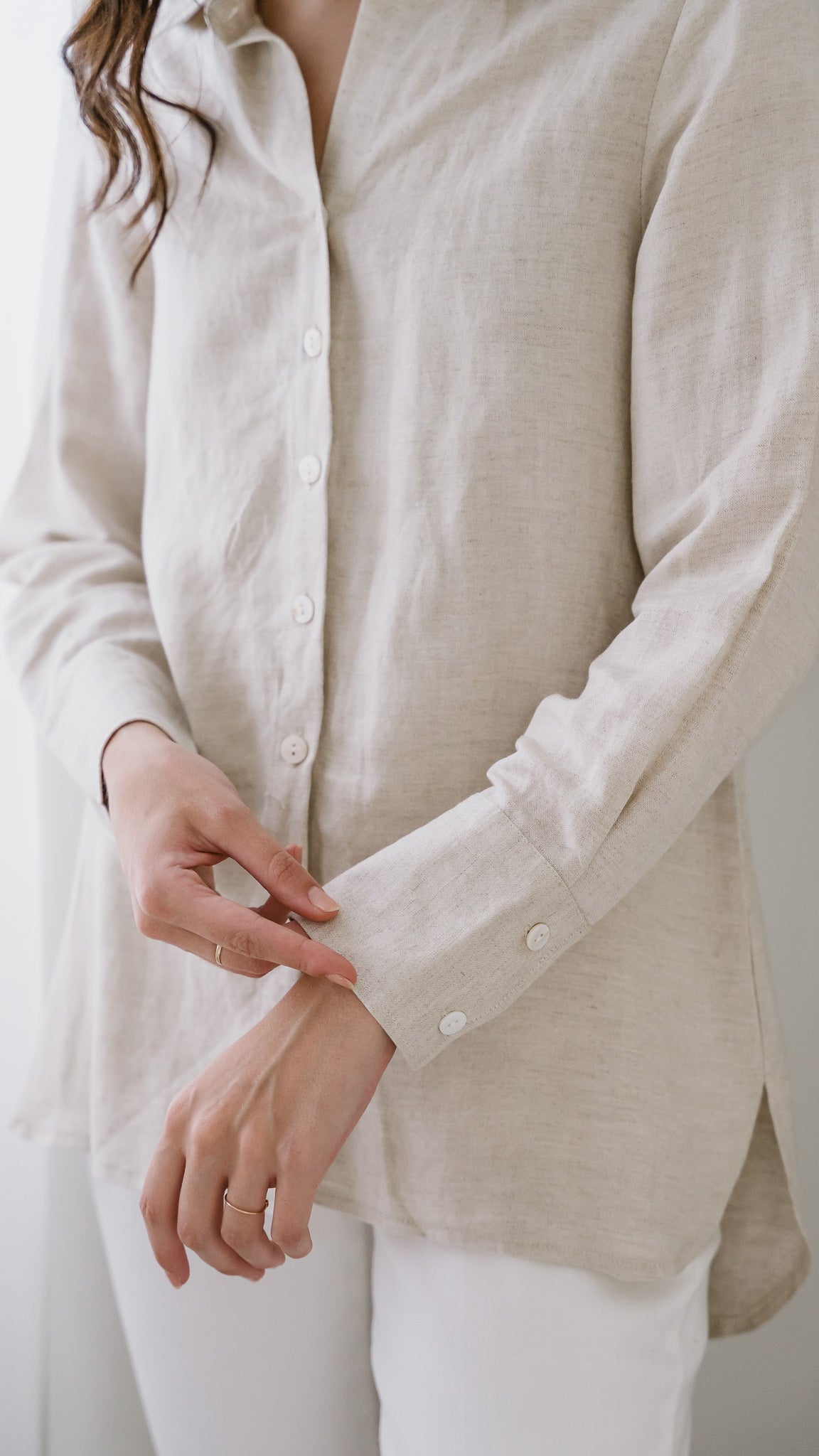 Nara Long Sleeve Linen Shirt in Linen Gray [ONLINE ONLY]