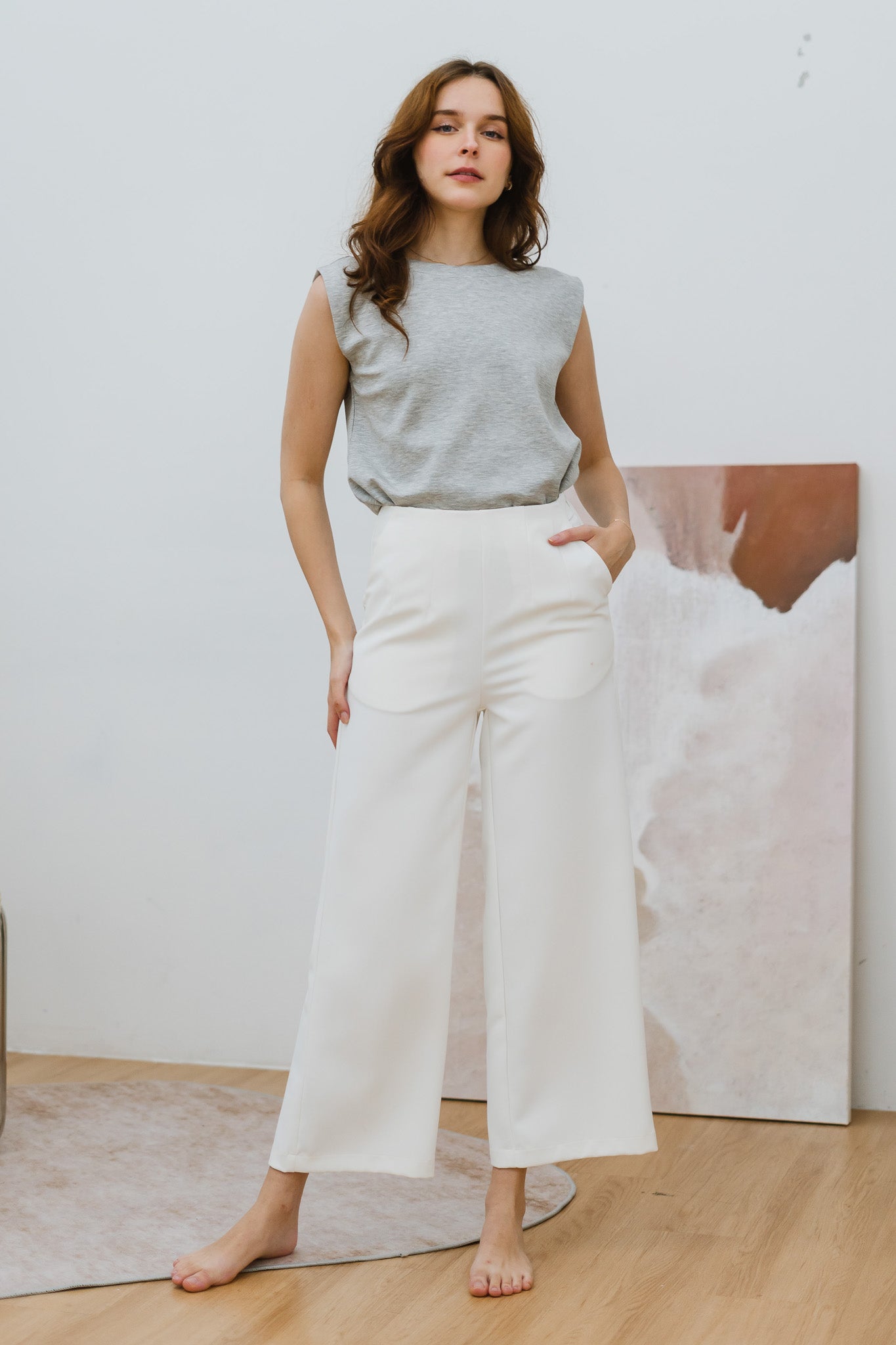 An Essential Long Broad Pants in White