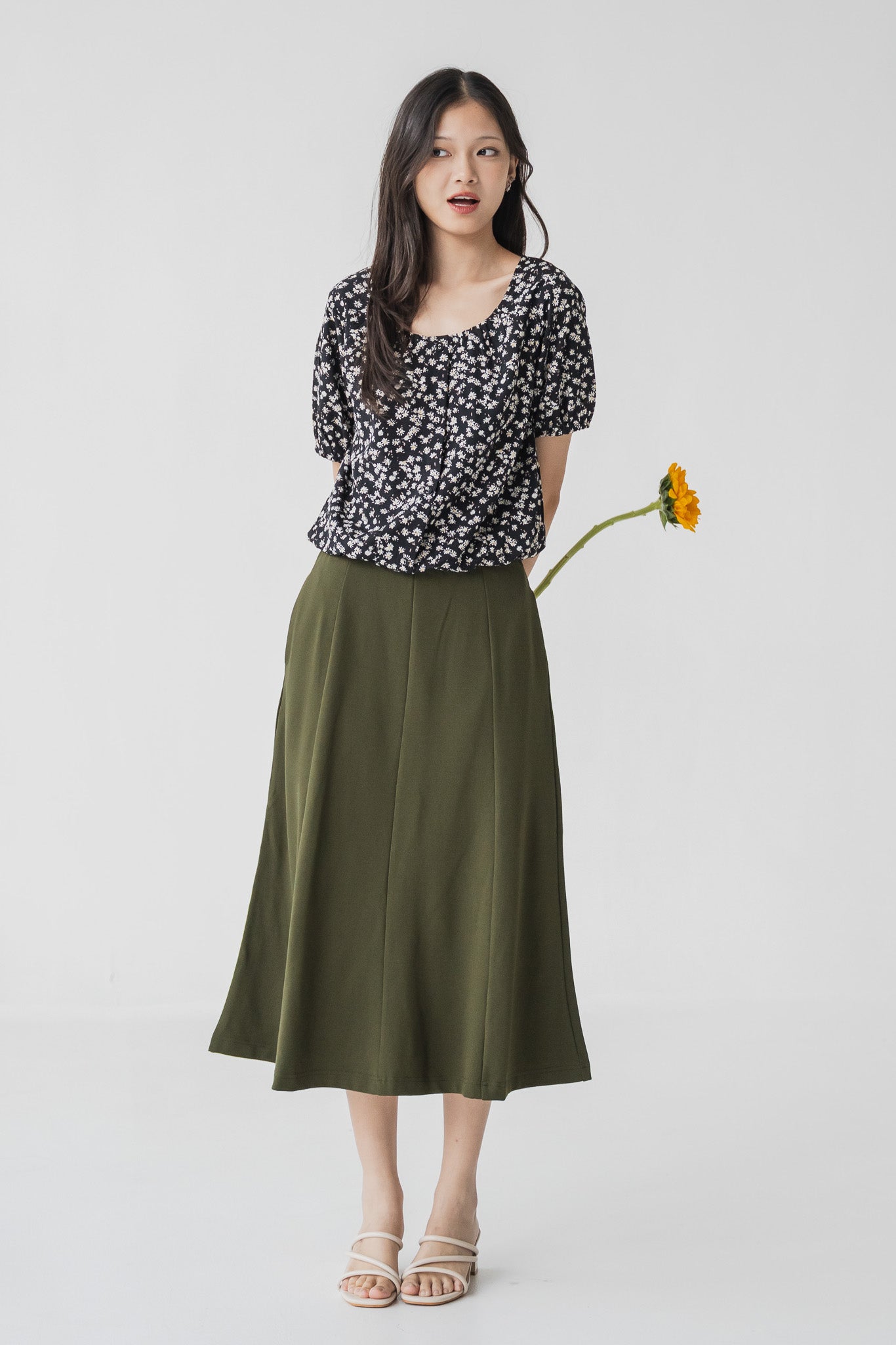 Amanda Panel Roma Skirt in Army Green [ONLINE ONLY]