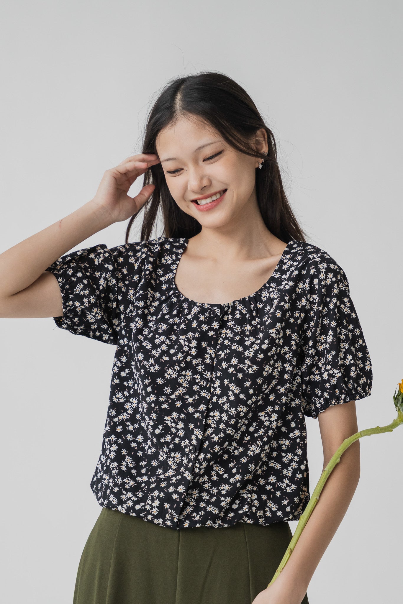 Sienna Floral Print Blouse in Black [ONLINE ONLY]
