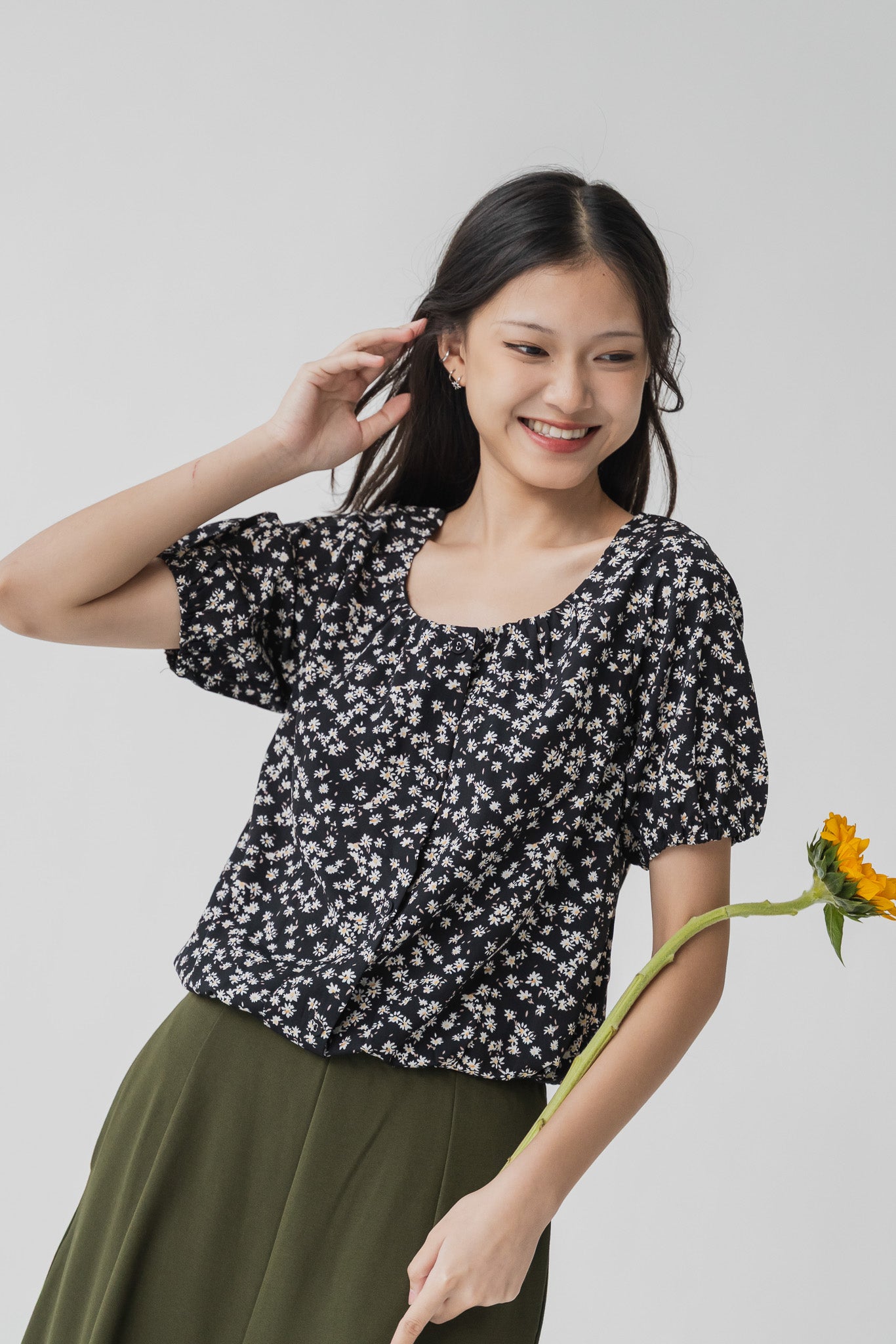 Sienna Floral Print Blouse in Black [ONLINE ONLY]