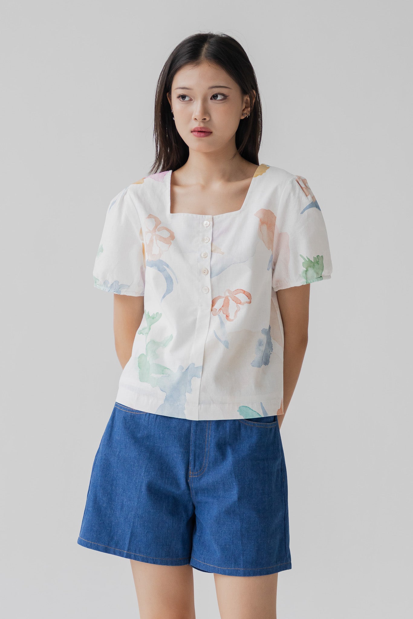 Garden of Eden Two-way Linen Blouse