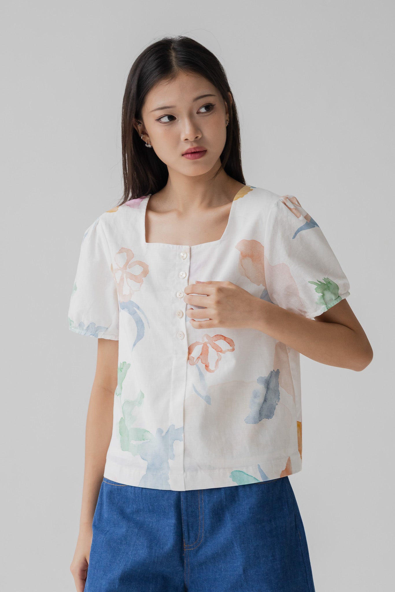 Garden of Eden Two-way Linen Blouse
