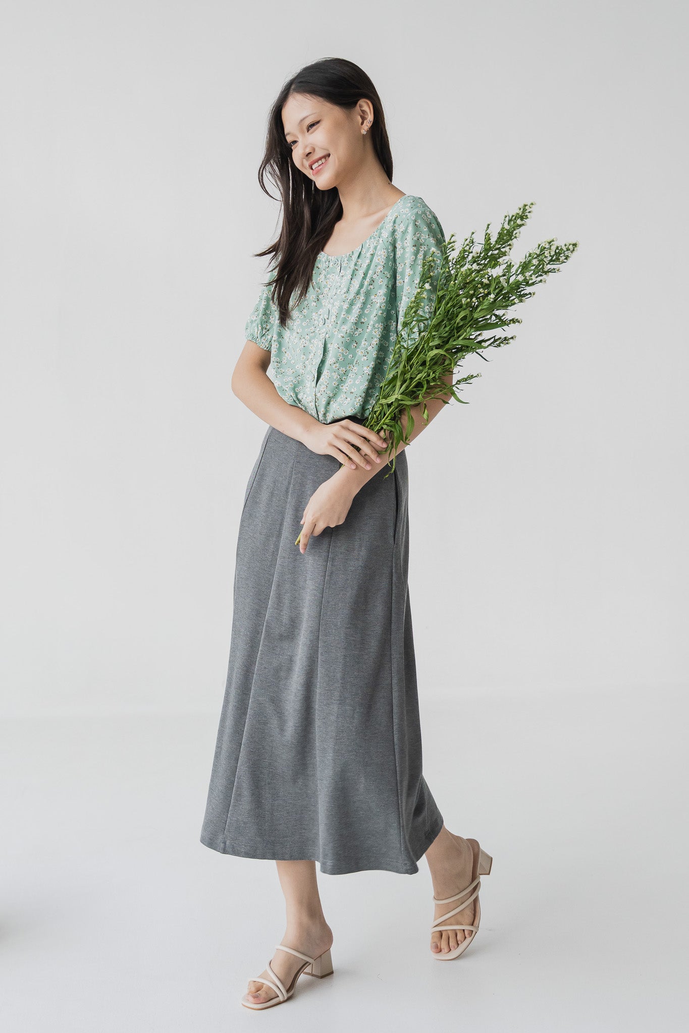 Amanda Panel Roma Skirt in Grey [ONLINE ONLY]