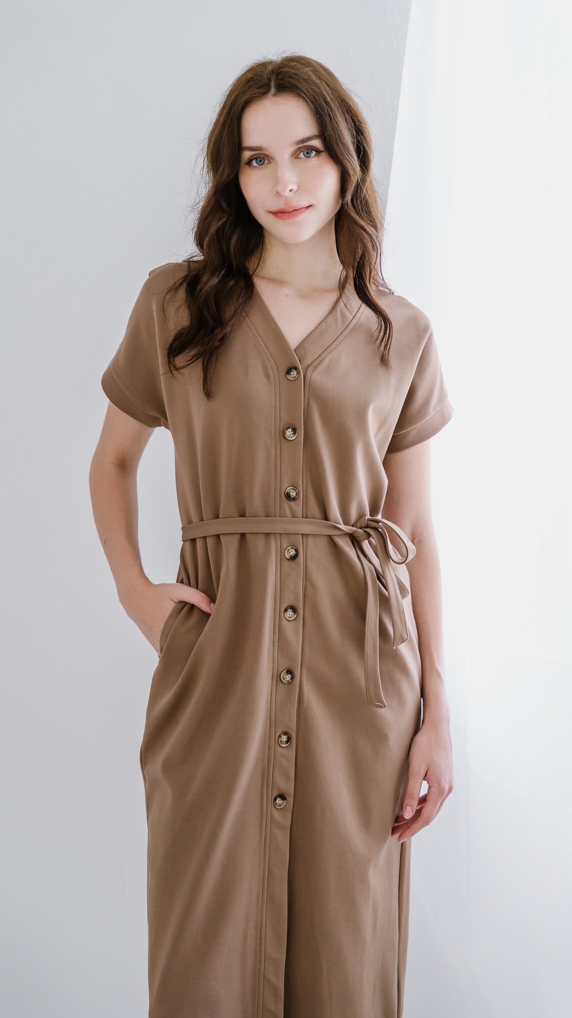 Carissa Cap Sleeve Jersey Midi Dress in Khaki [ONLINE ONLY]
