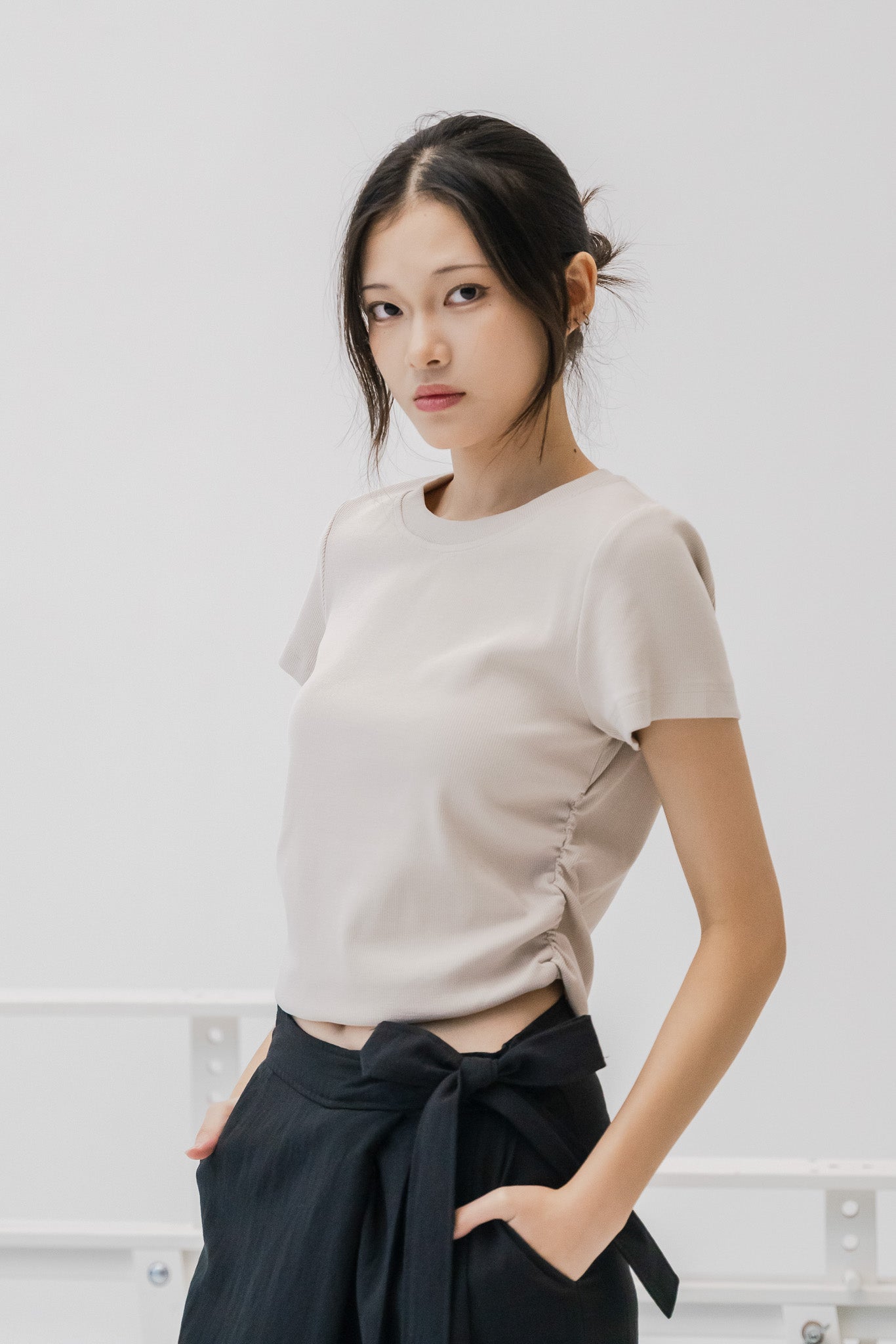 Comfy Ruched Ribbed Cropped Tee in Sand