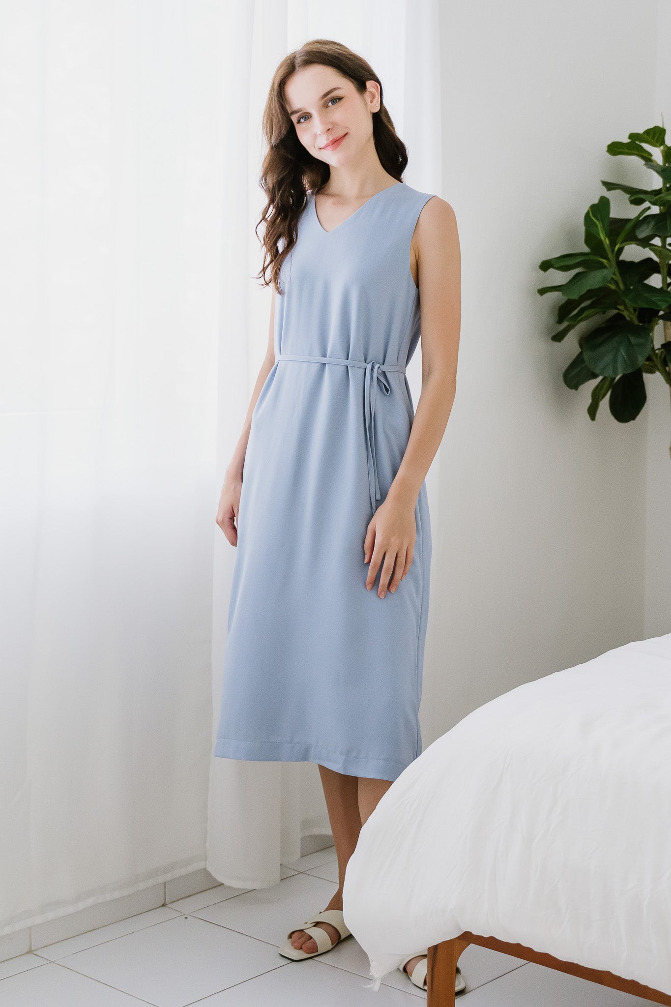 Narelle Pleat Detail Midi Dress in Blue [ONLINE ONLY]