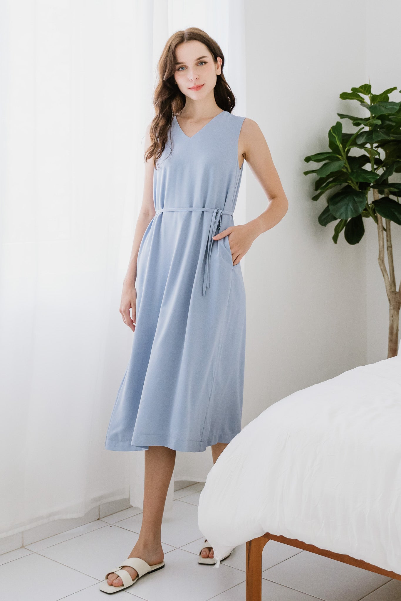 Narelle Pleat Detail Midi Dress in Blue [ONLINE ONLY]