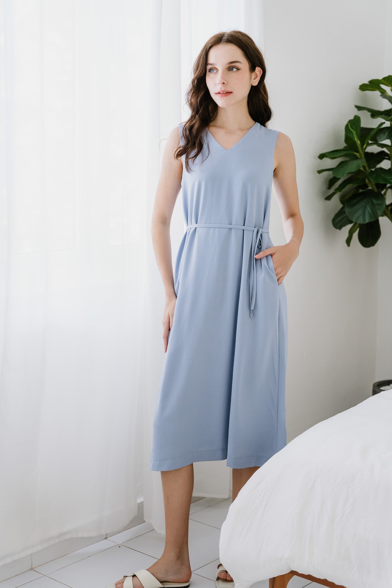 Narelle Pleat Detail Midi Dress in Blue [ONLINE ONLY]